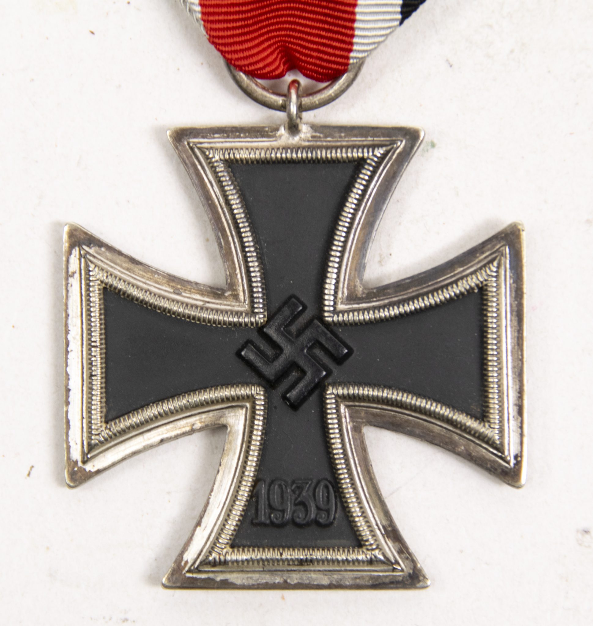 Eisernes Kreuz Zweite Klasse (EK2) Iron Cross second Class (MM 40 Berg & Nolte Lüdenscheid) (2) Eisernes Kreuz Zweite Klasse (EK2) Iron Cross second Class (MM 40 Berg & Nolte Lüdenscheid)