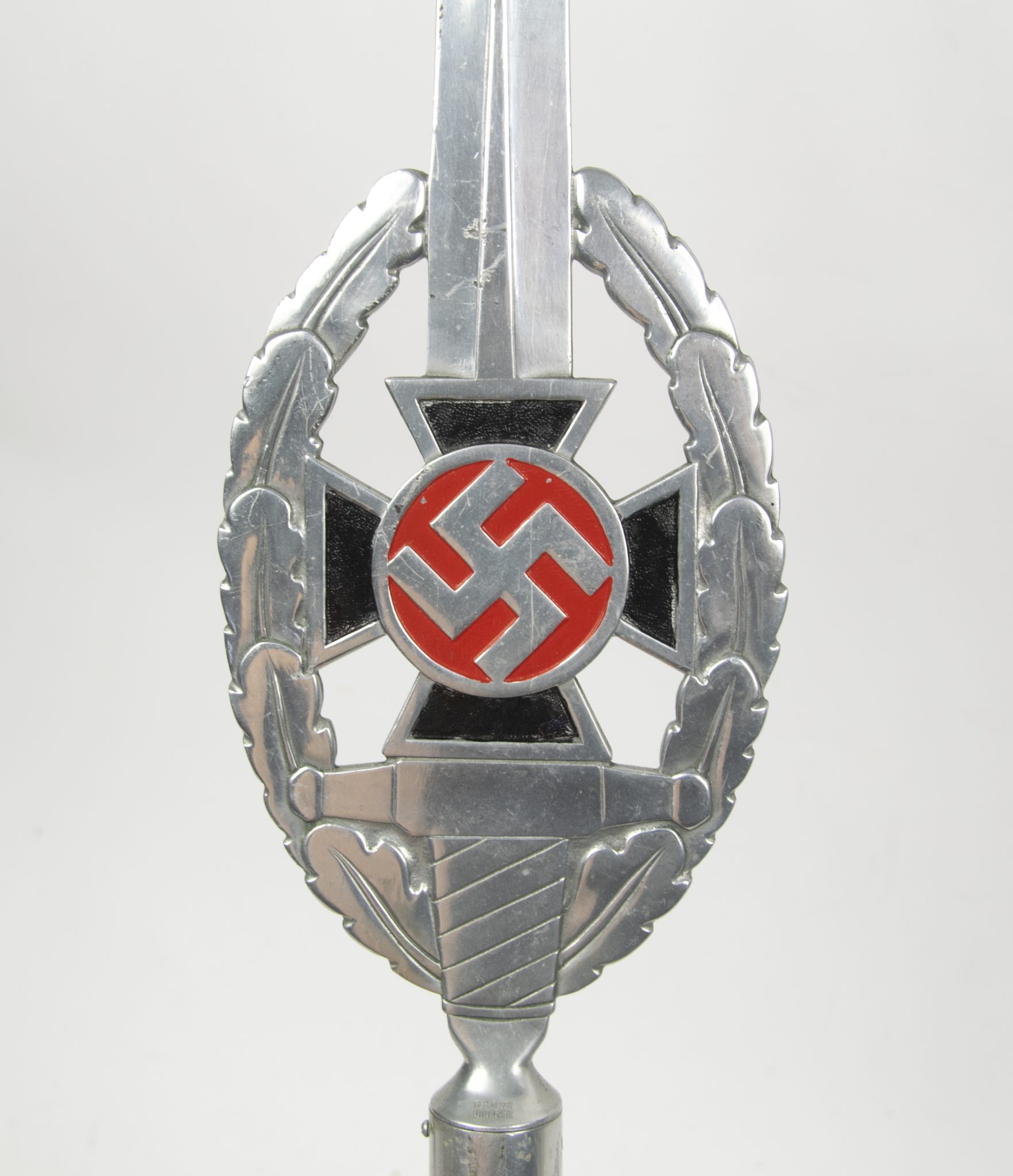 Flagpole Fahnenspitze des Nationalsozialistische Kriegsopferversorgung (NSKOV) – Maker Marked Otto Gahr (1)