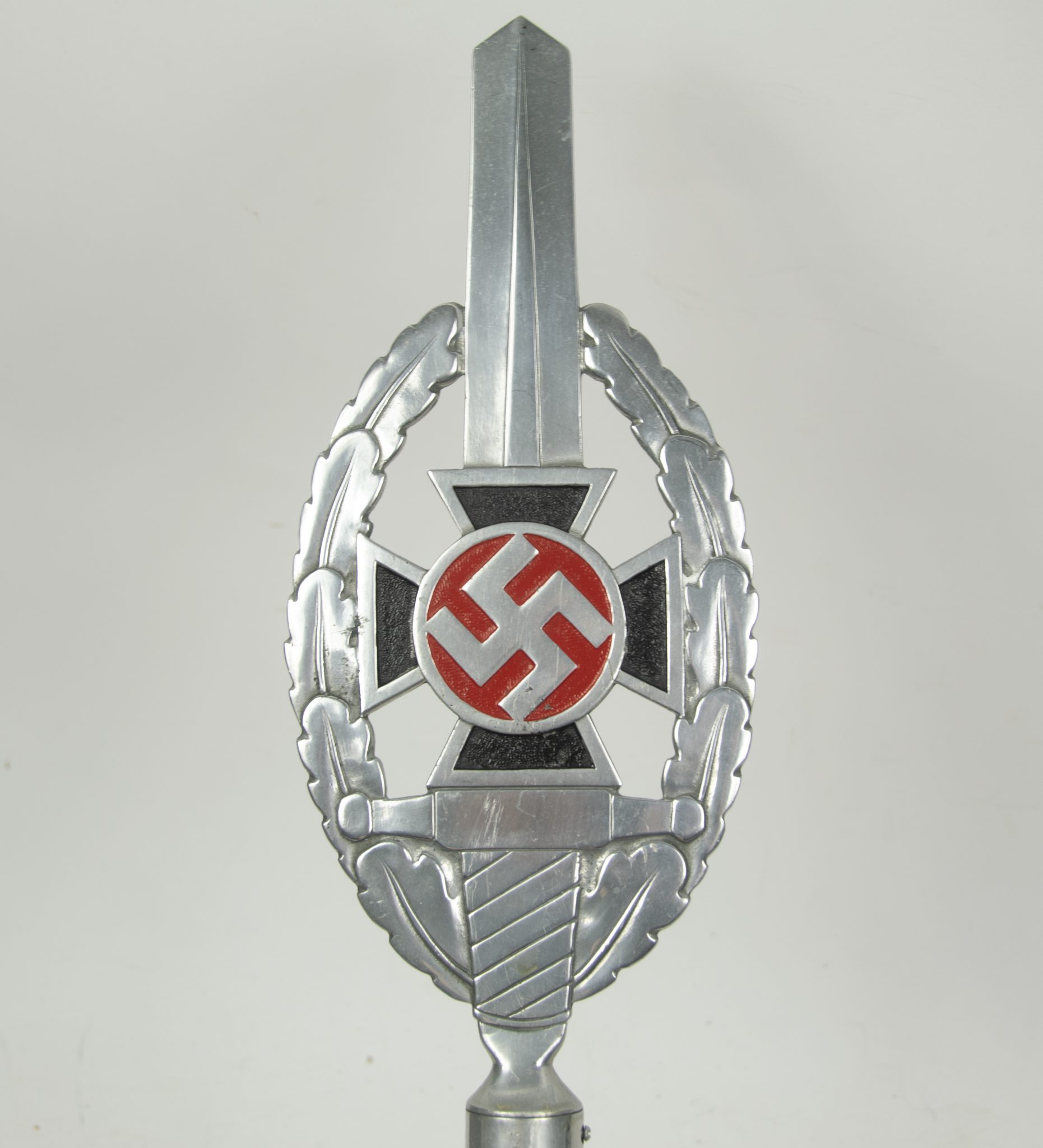 Flagpole / Fahnenspitze des Nationalsozialistische Kriegsopferversorgung (NSKOV) - Maker Marked Otto Gahr - Image 25