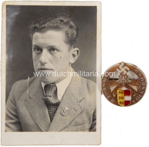 Kärntner Volksbund memberbadge + photo in wear
