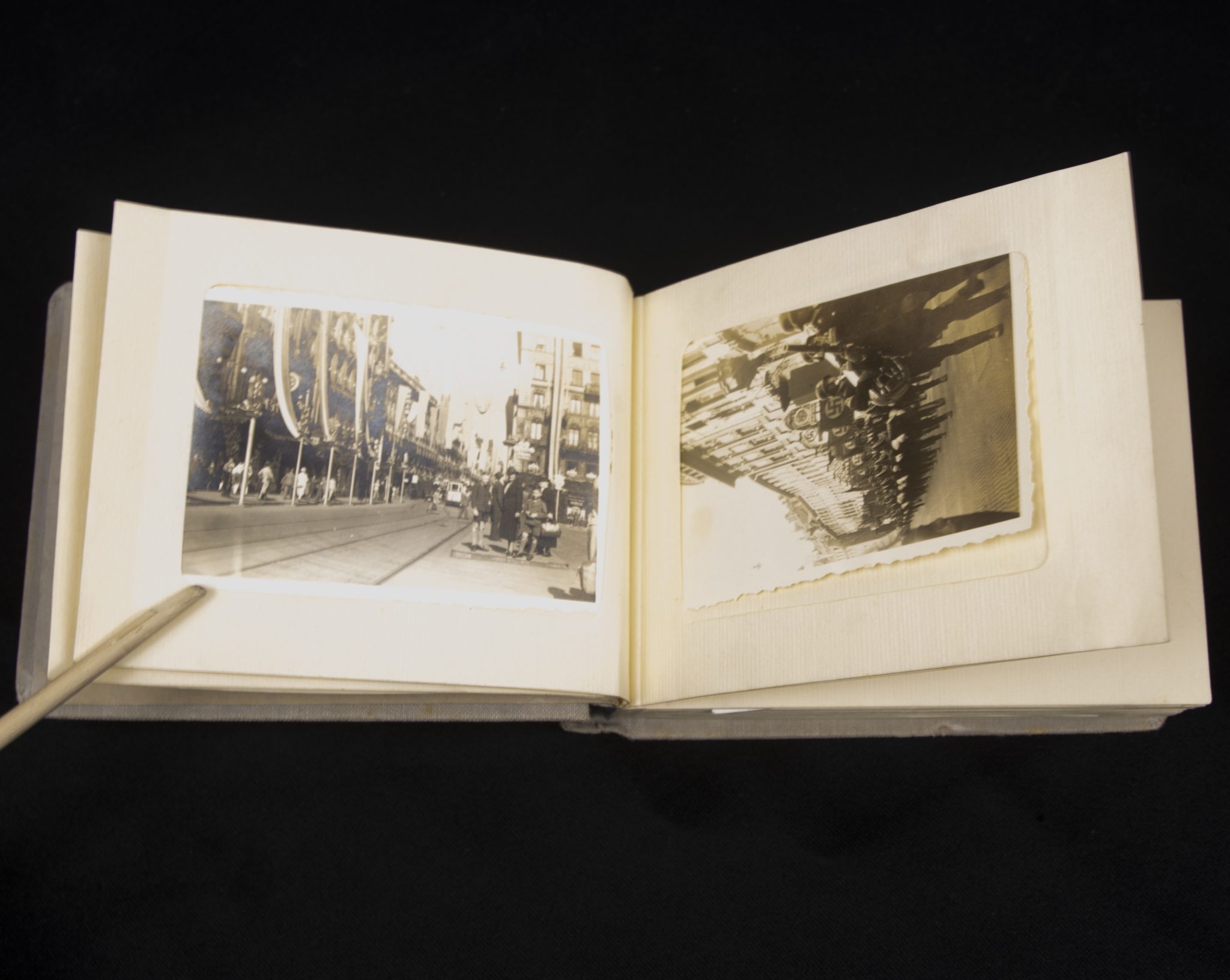 Kraft Dutch freude (KDF) Ship E.S. Robert Ley souvenir photoalbum - Image 11