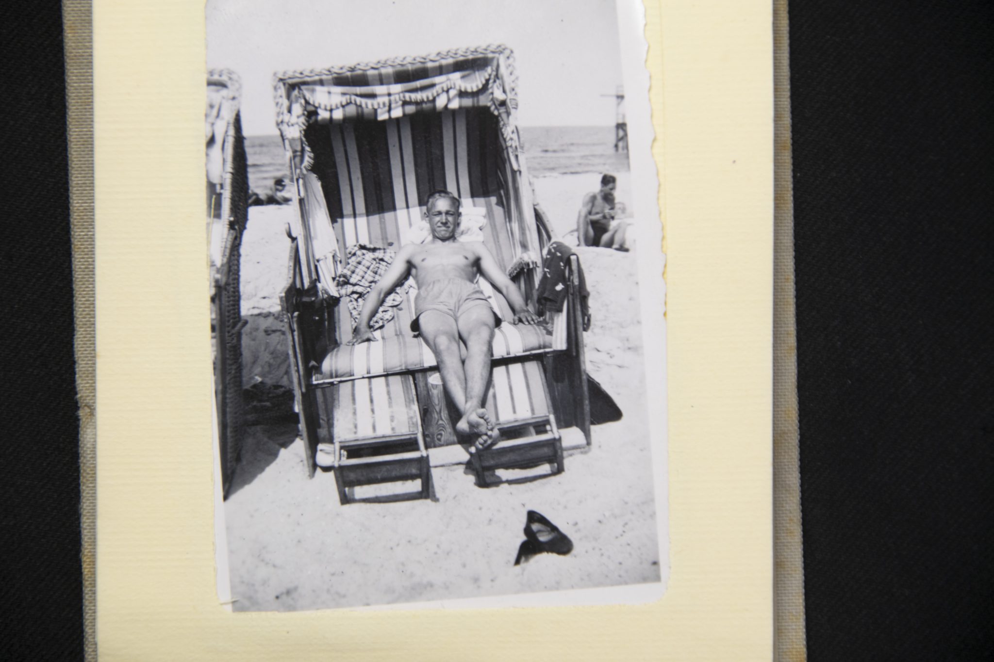 Kraft Dutch freude (KDF) Ship E.S. Robert Ley souvenir photoalbum - Image 34