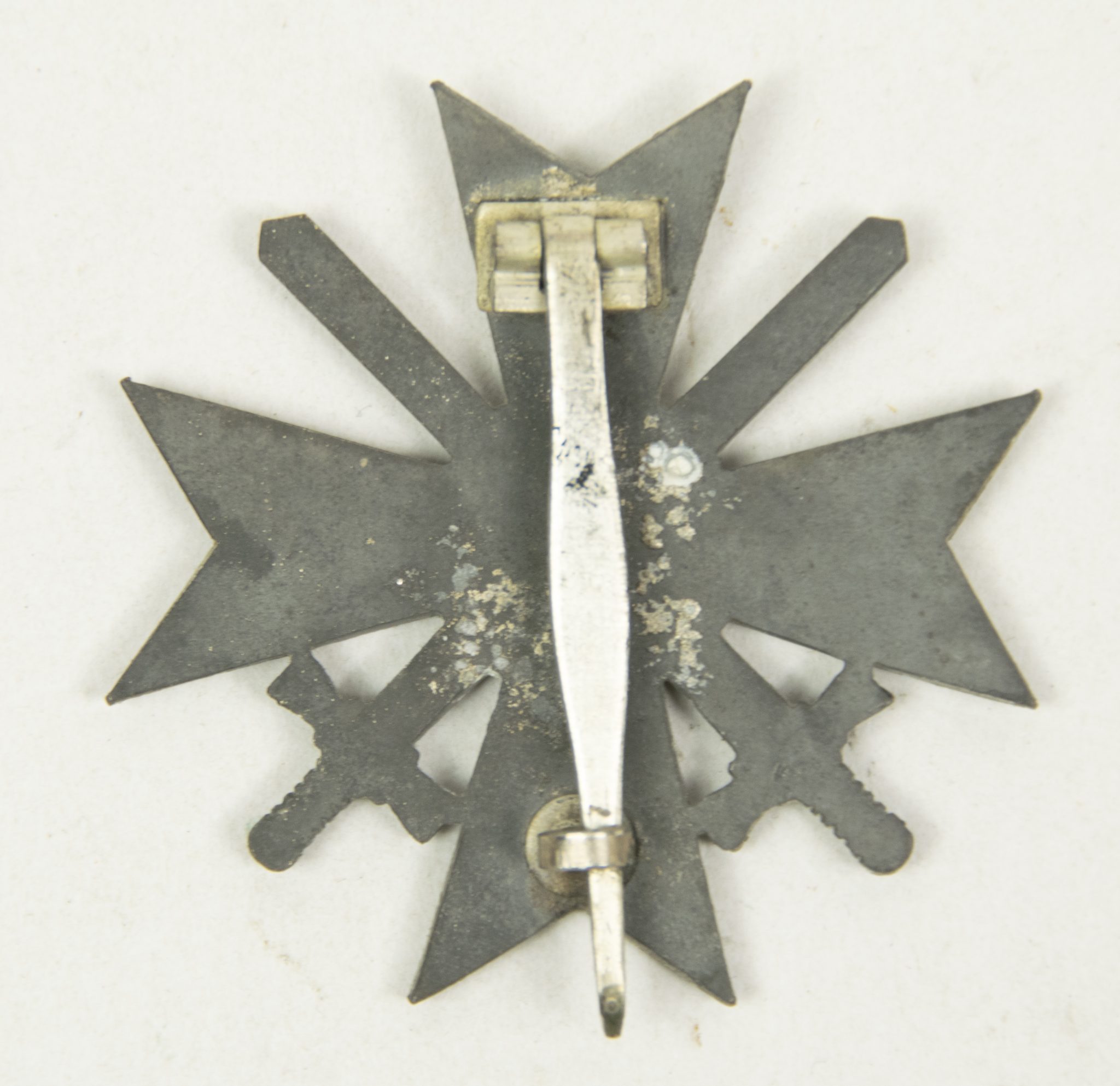 Kriegsverdienst Kreuz Erste Klasse (KVK1) War Merit Cross First Class (MM “3” Deumer) (4) Kriegsverdienst Kreuz Erste Klasse (KVK1) War Merit Cross First Class (MM “3” Deumer)
