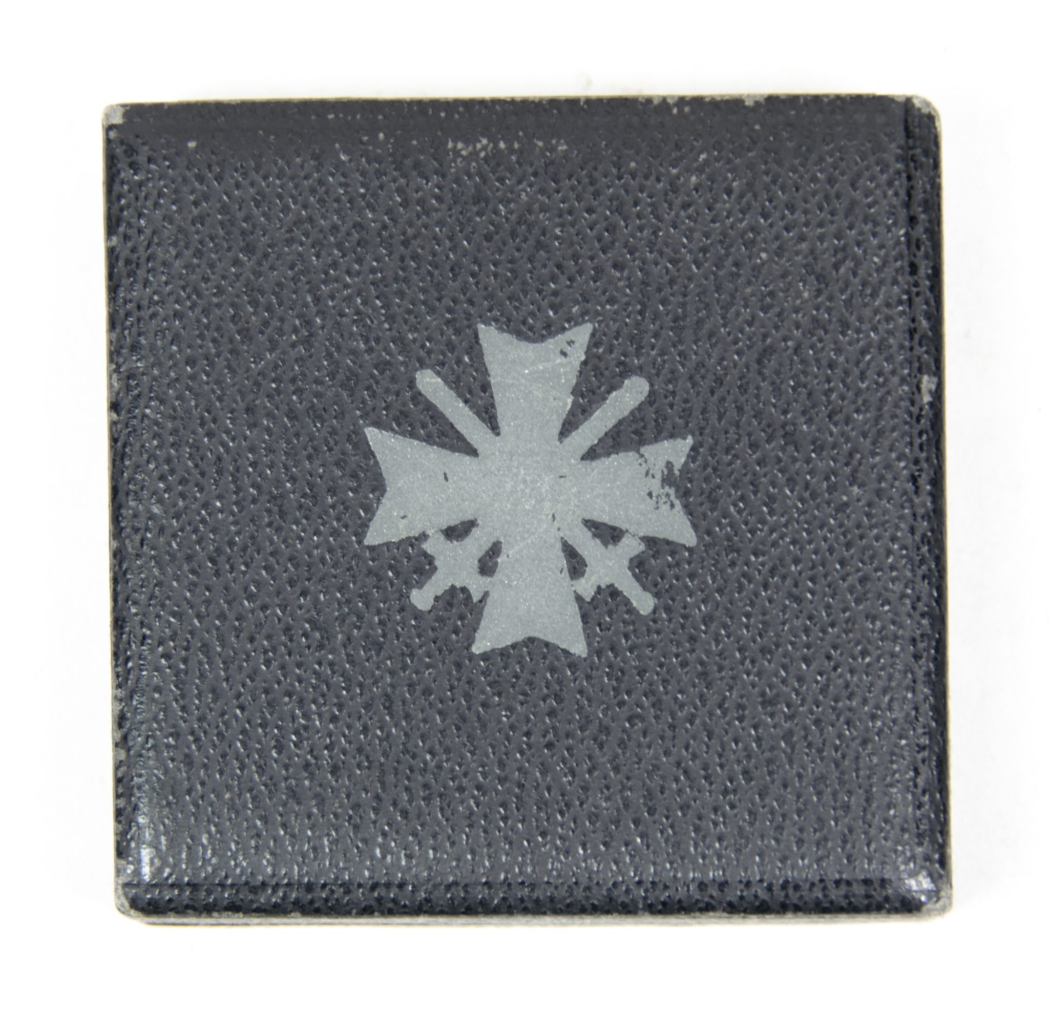 Kriegsverdienstkreuz Erste Klasse (KVK1) mit Schwertern + etui (1957)