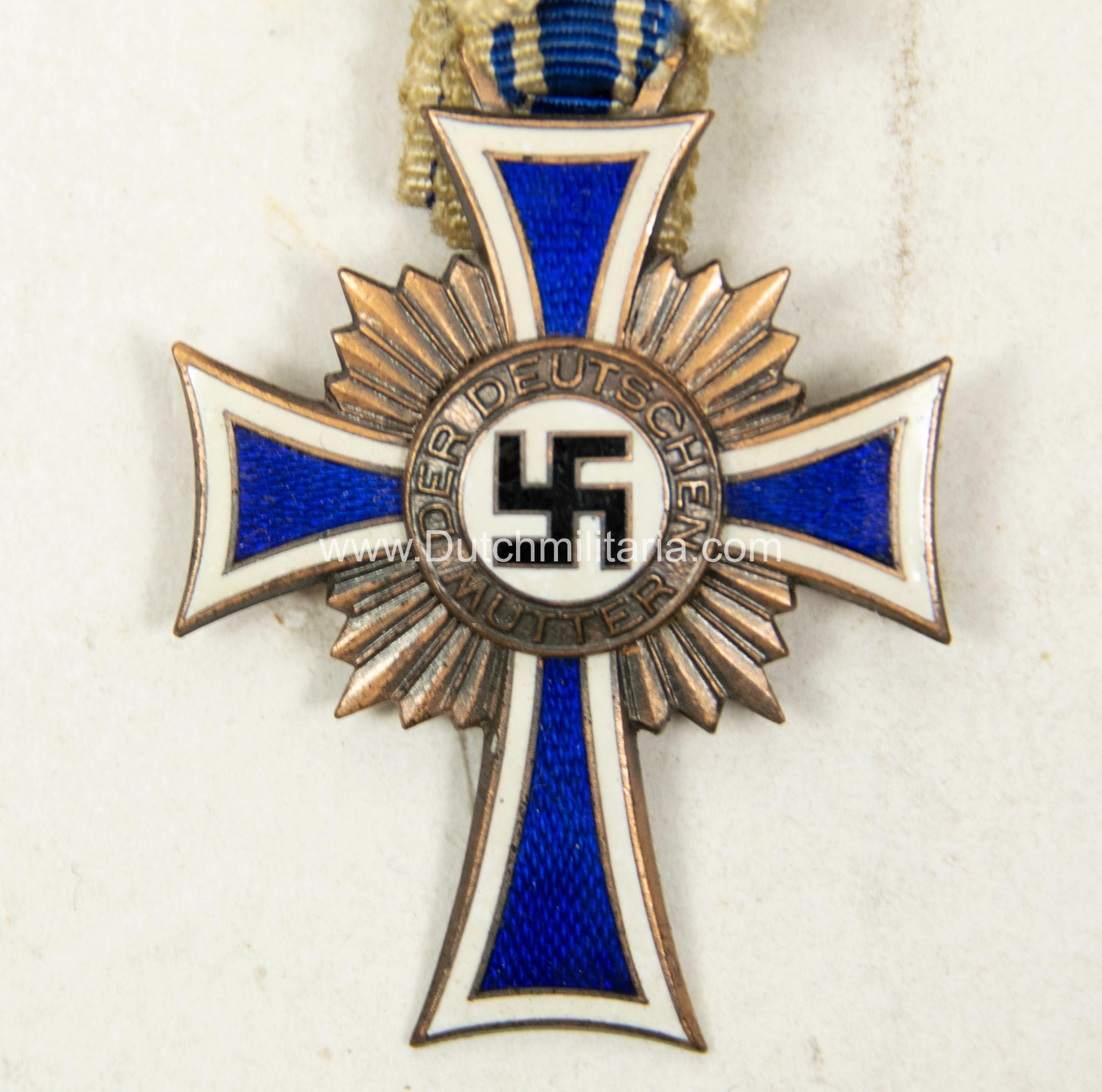 Mutterkreuz bronze mit Tragephoto / Motherscross bronze with photo in wear - Image 16