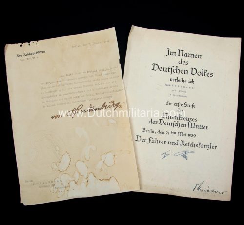 Mutterkreuz citation + Original autographed Paul von Hindenburg loyal service document - rare