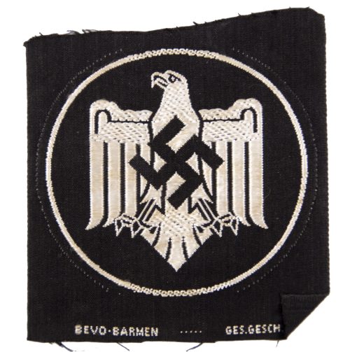 Nationalsozialistischer Reichsbund für Leibesübungen (NSRL) sleeve eagle