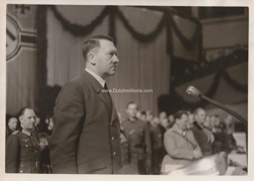 (Pressphoto) der Führer sprach zum Offiziersnachwuchs (1942)