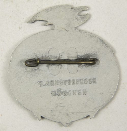 Seefahrt ist Not 1935 abzeichen (Maker W. Annetsberger München)