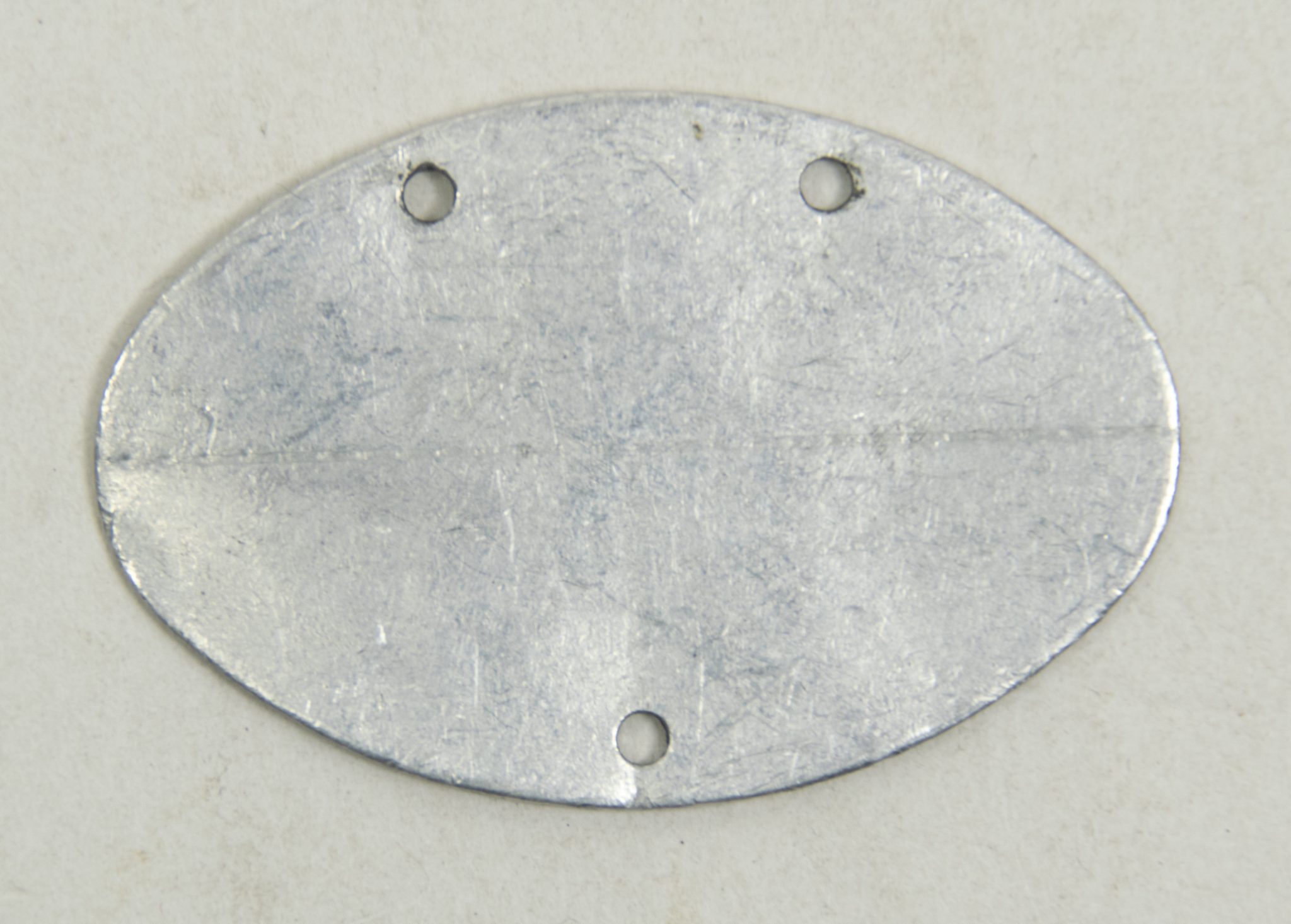 WWII Kriegsmarine (KM) Erkennungsmarke Named Nr. 0.957840S (2) WWII Kriegsmarine (KM) Erkennungsmarke Named Nr. 0.957840S