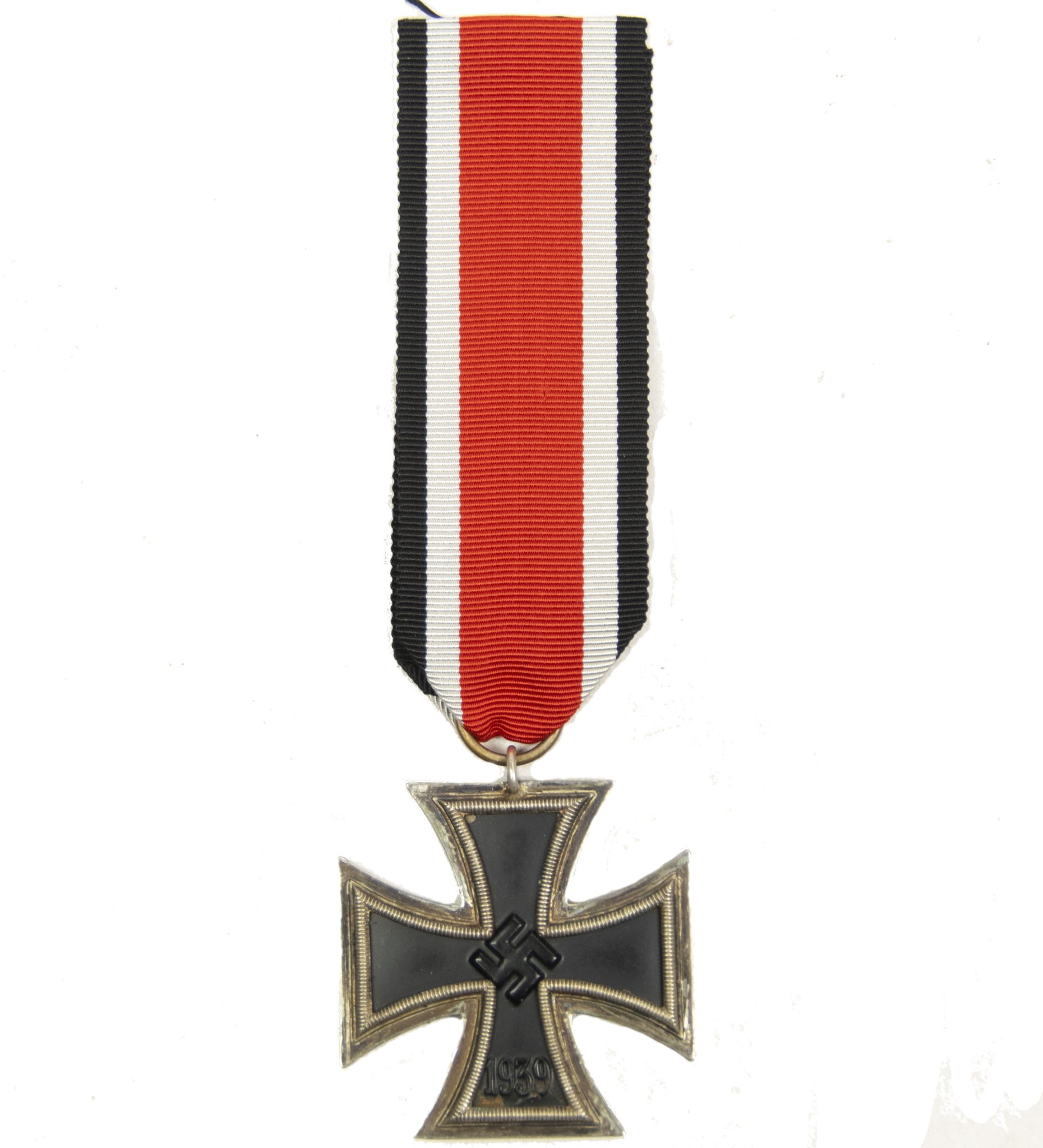 Eisernes Kreuz Zweite Klasse (EK2) Iron Cross second Class (MM 120 Franz Petzl Wien) – RARE (3)