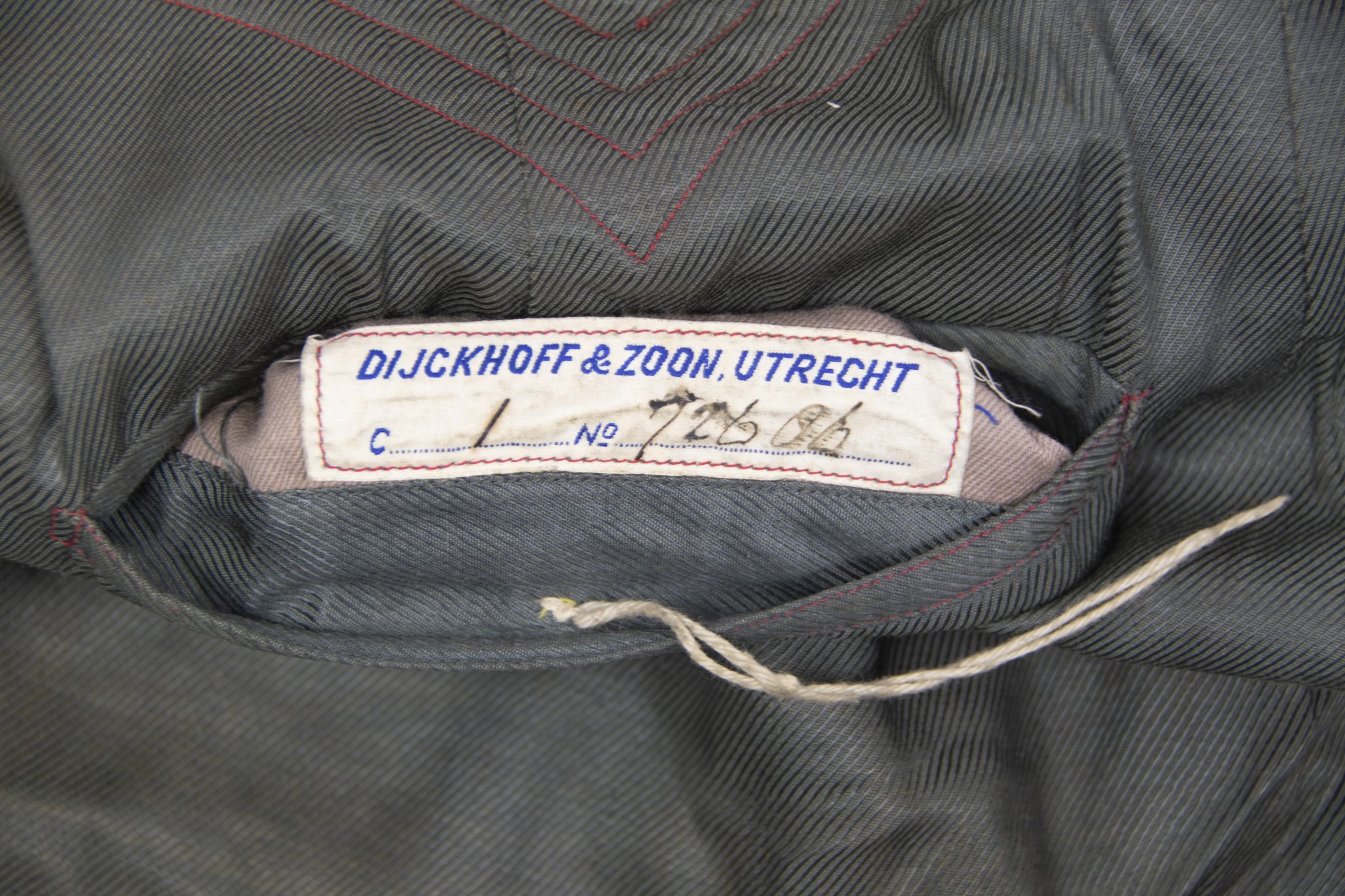 Dutch re-issued Panzer M36 Feldbluse - Image 43