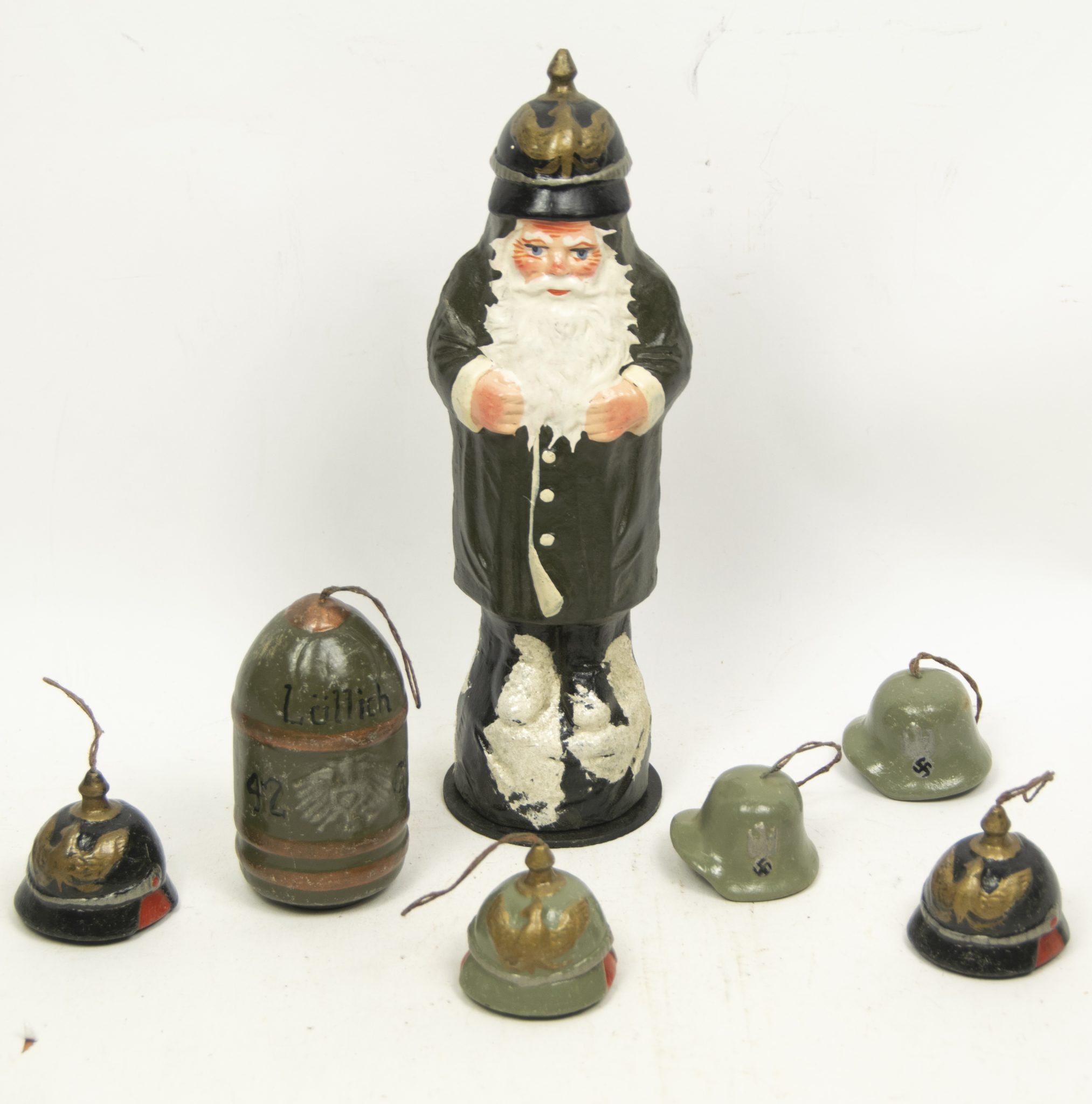 German patriotic group Christmas figures candy holders – VERY RARE (2)