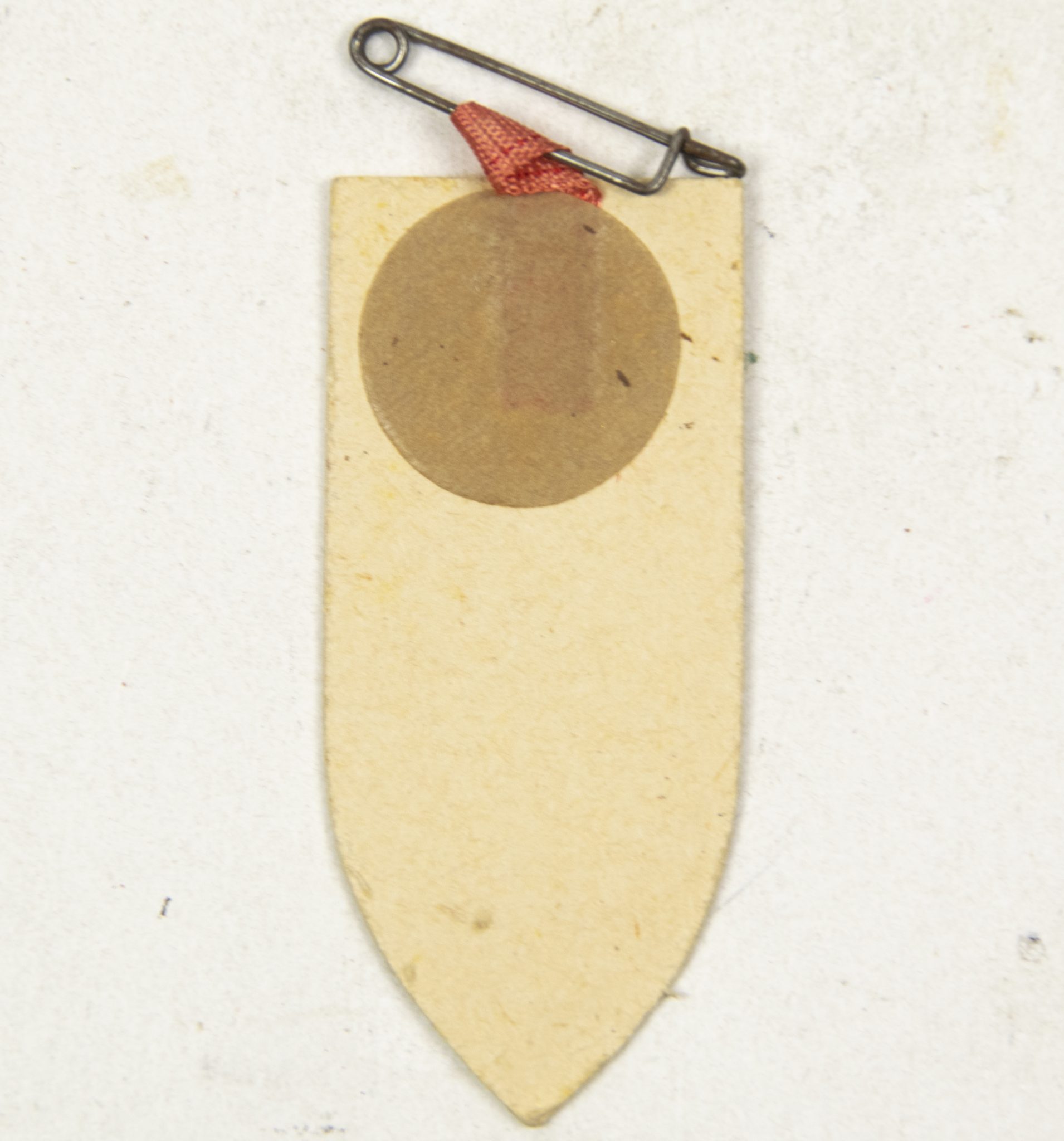 Kyffhäuserbund Fahnen-Uebergabe an die Kriegerkameradschaft Henndorf am 20.8.1939 abzeichen (2) Kyffhäuserbund Fahnen-Uebergabe an die Kriegerkameradschaft Henndorf am 20.8.1939 abzeichen