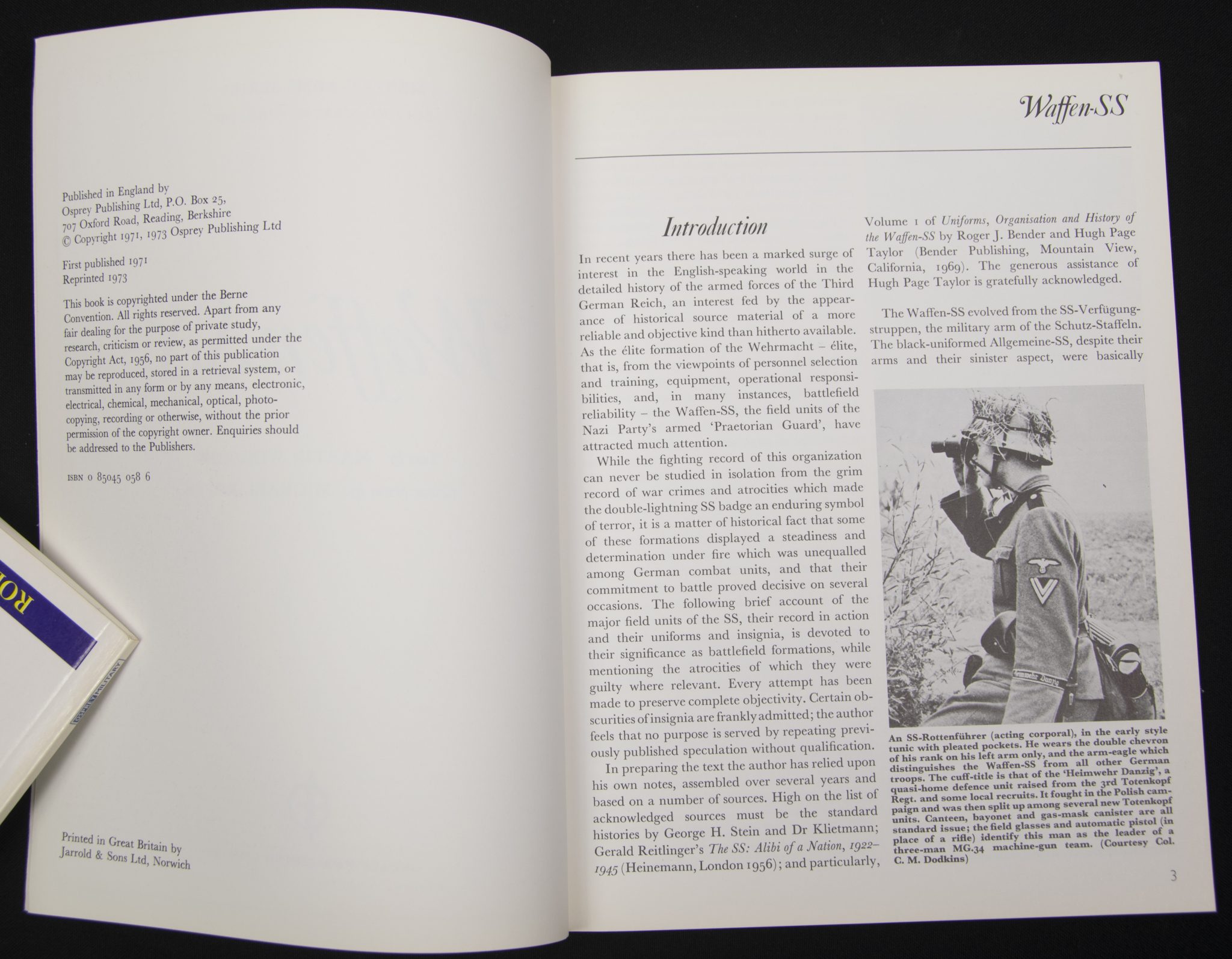 (Book) Martin Windrow, Waffen SS (1974) (Book) Martin Windrow, Waffen SS (1973)