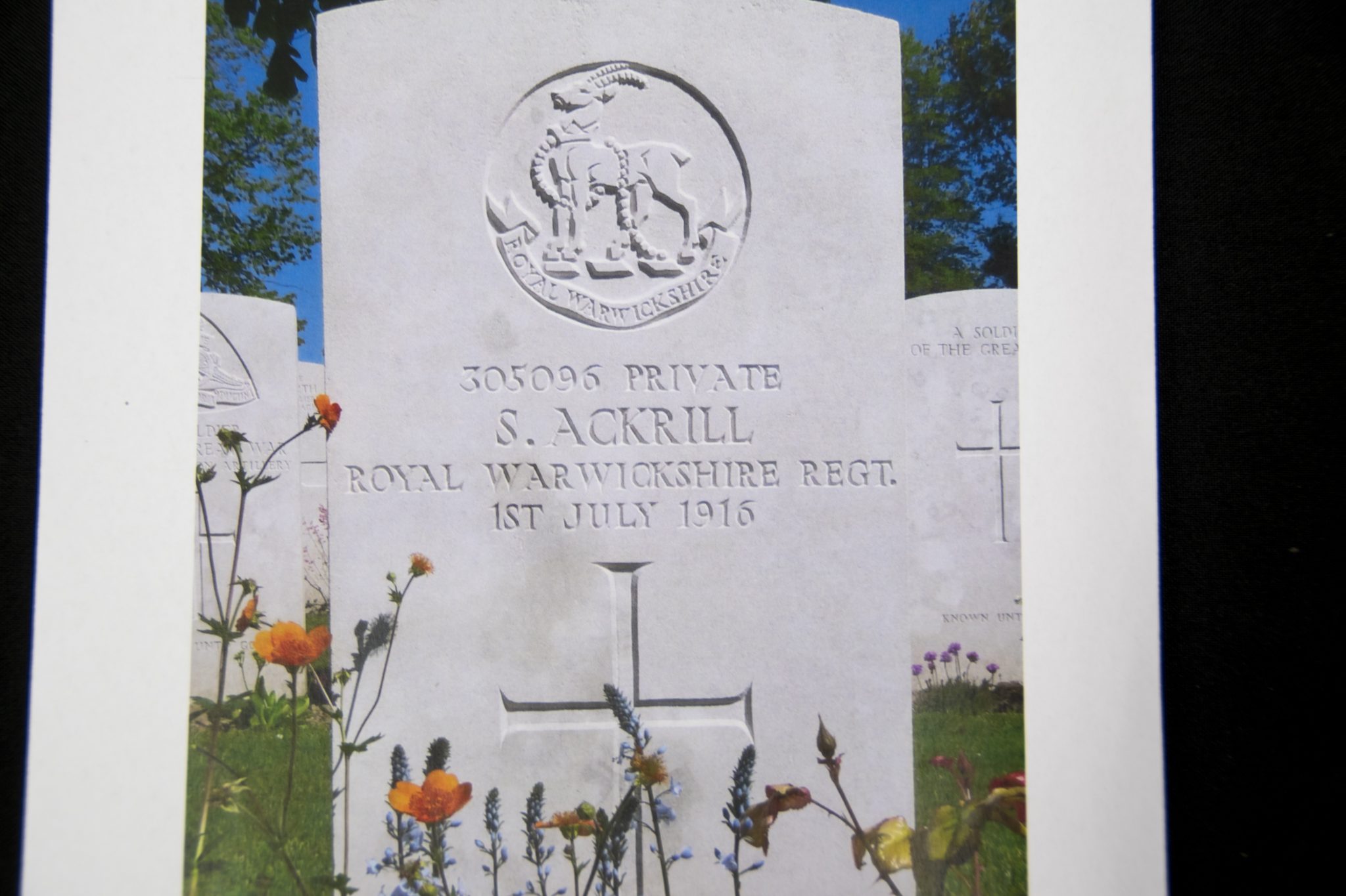 (British Army) First Day of the Somme 1 July 1916 - Memorial plaque of Private Sidney Ackrill, 305096, 8th Bn., Royal Warwickshire Regiment - Image 13