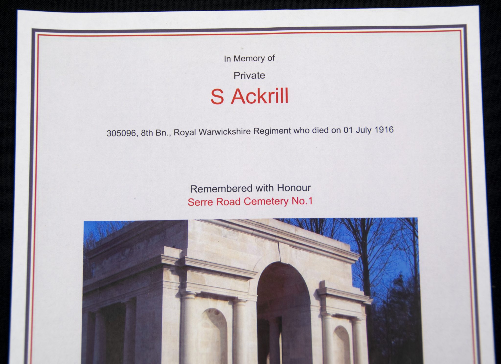 (British Army) First Day of the Somme 1 July 1916 - Memorial plaque of Private Sidney Ackrill, 305096, 8th Bn., Royal Warwickshire Regiment - Image 6