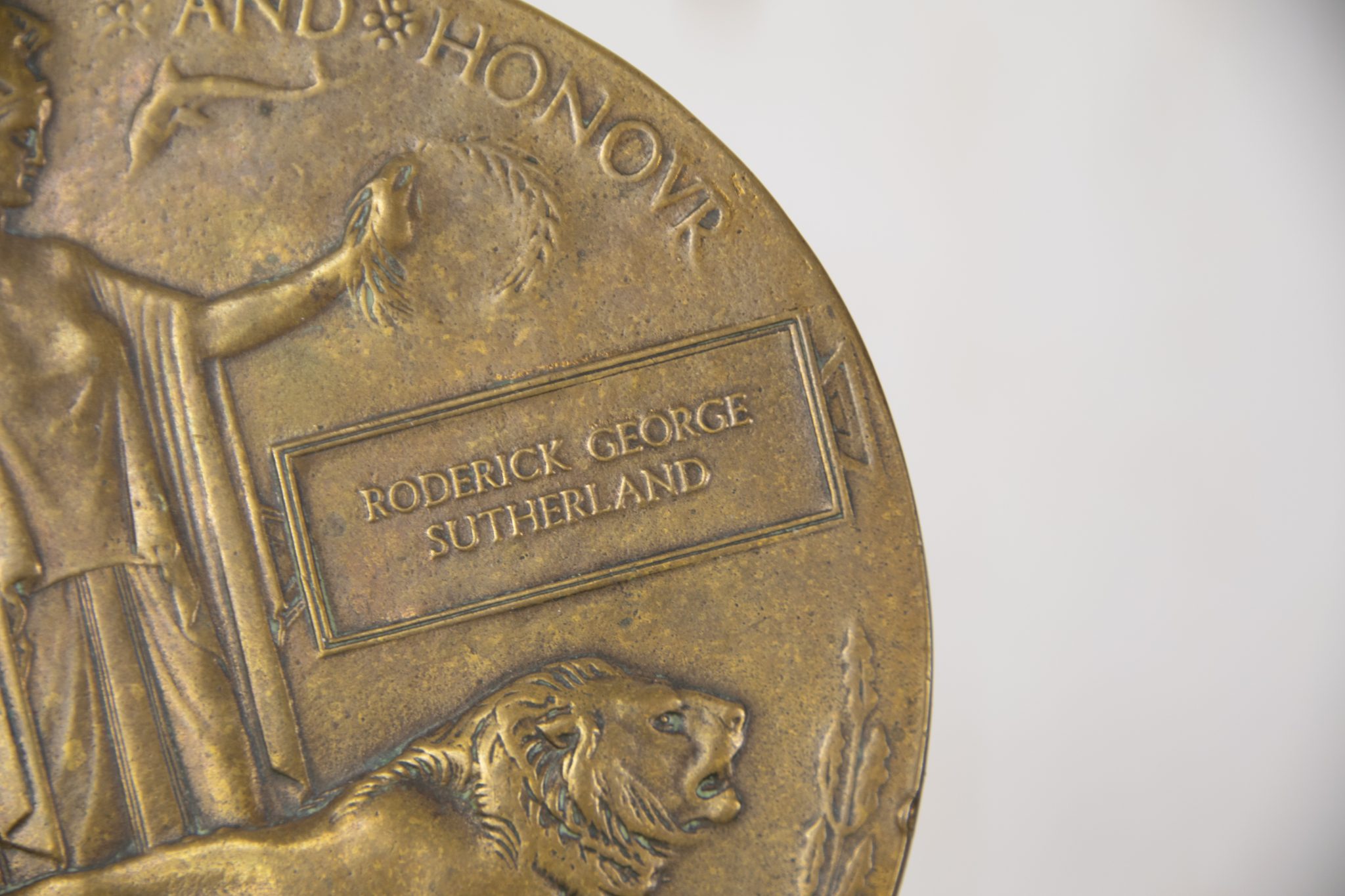 (British Army) First Day of the Somme 1 July 1916 - Memorial plaques of The Sutherland Brothers, 7257 + 6675 - RARE - Image 10