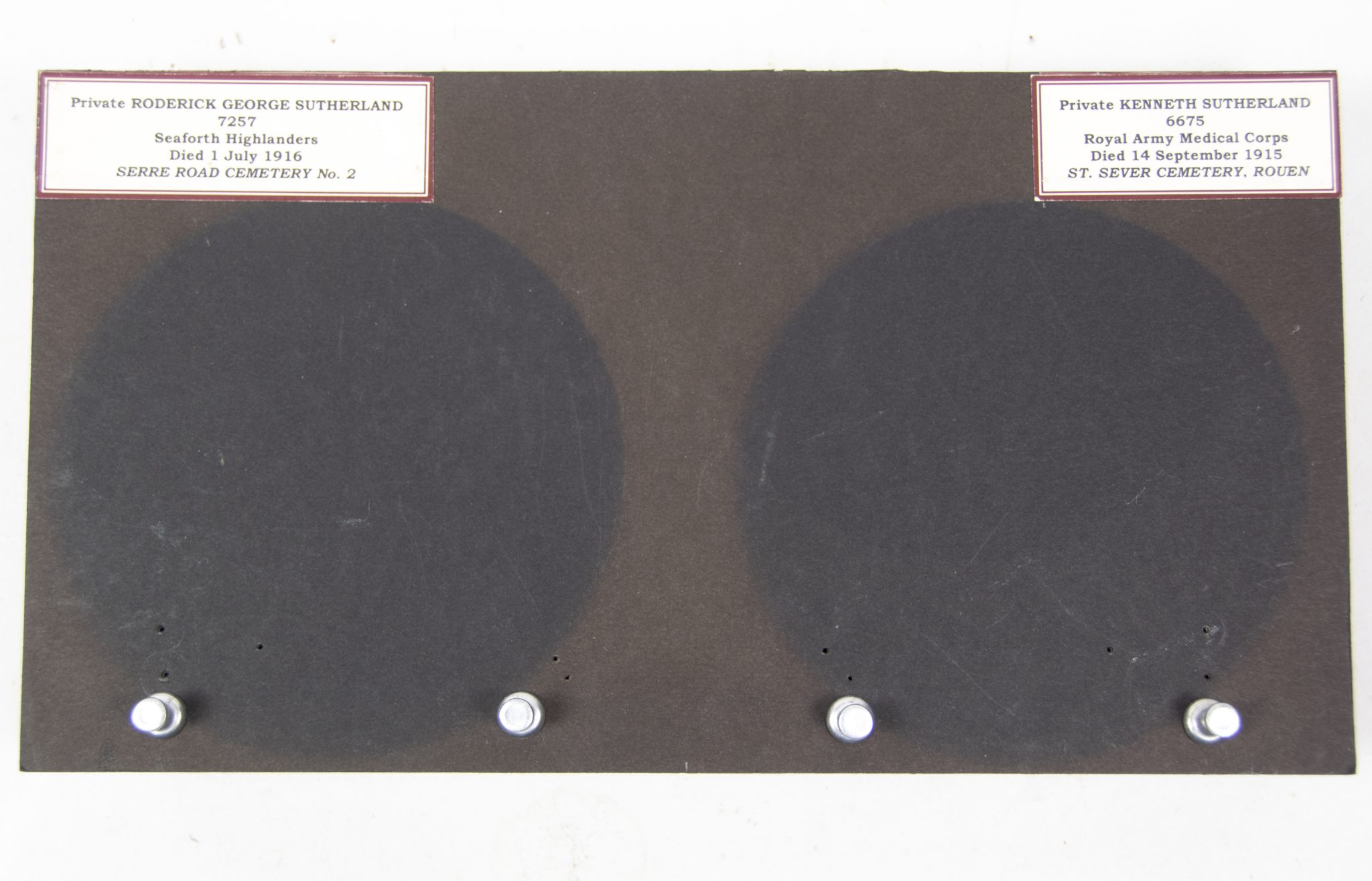 (British Army) First Day of the Somme 1 July 1916 - Memorial plaques of The Sutherland Brothers, 7257 + 6675 - RARE - Image 4