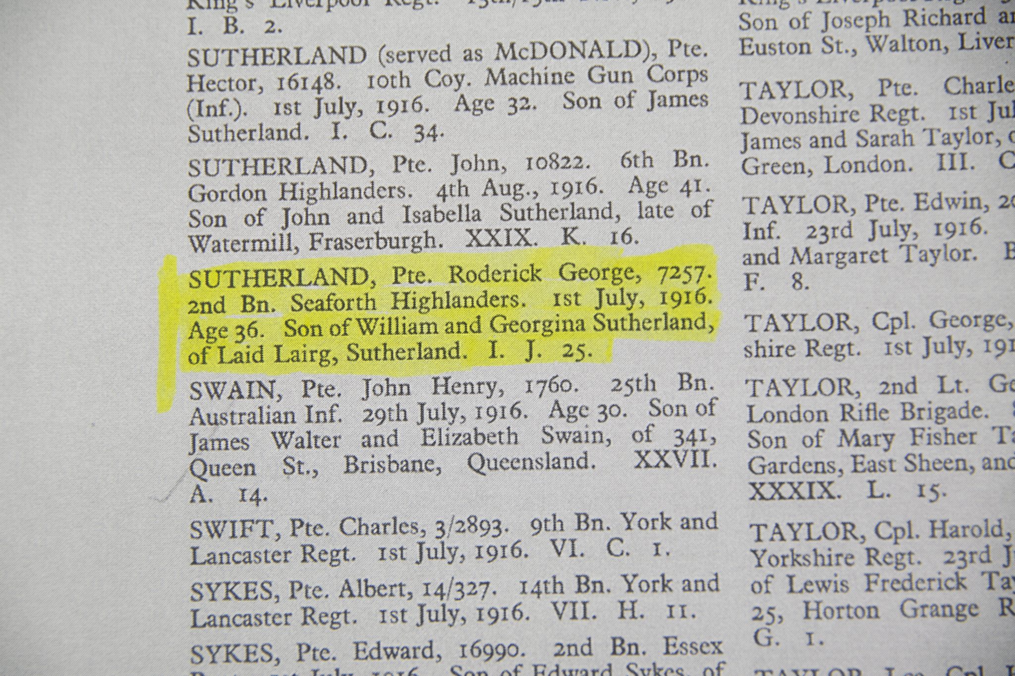 (British Army) First Day of the Somme 1 July 1916 - Memorial plaques of The Sutherland Brothers, 7257 + 6675 - RARE - Image 52