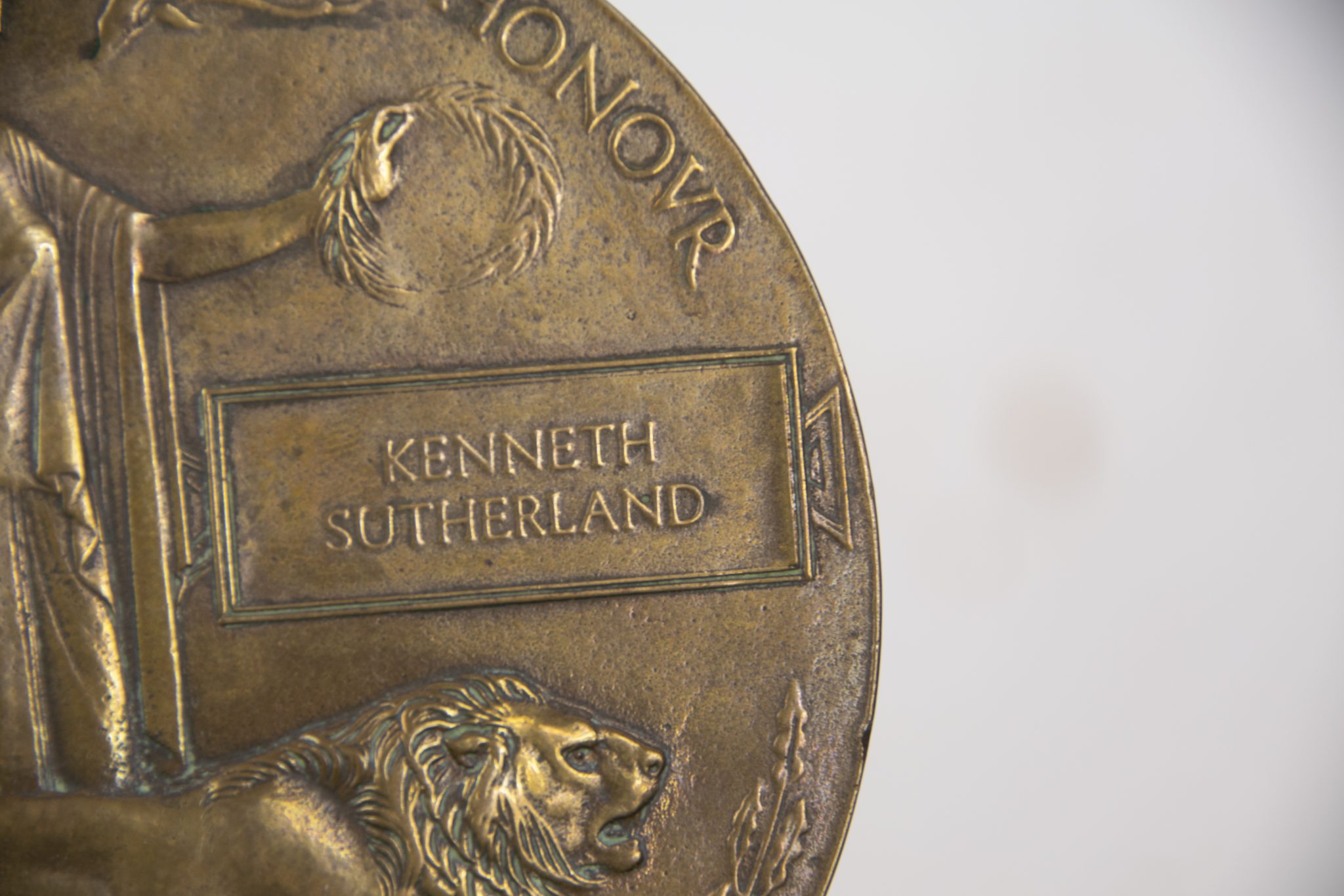 (British Army) First Day of the Somme 1 July 1916 - Memorial plaques of The Sutherland Brothers, 7257 + 6675 - RARE - Image 7