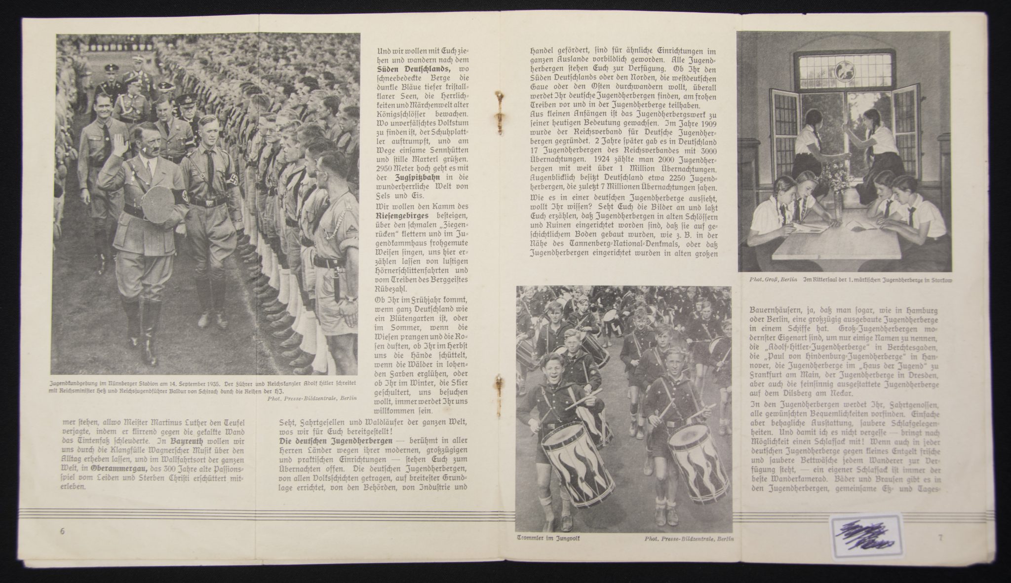 (Brochure) Hitlerjugend (HJ) Deutsche Jugend (DJ) Jugend wandert in Deutschland (design Ludwig Hohlwein) (1935)