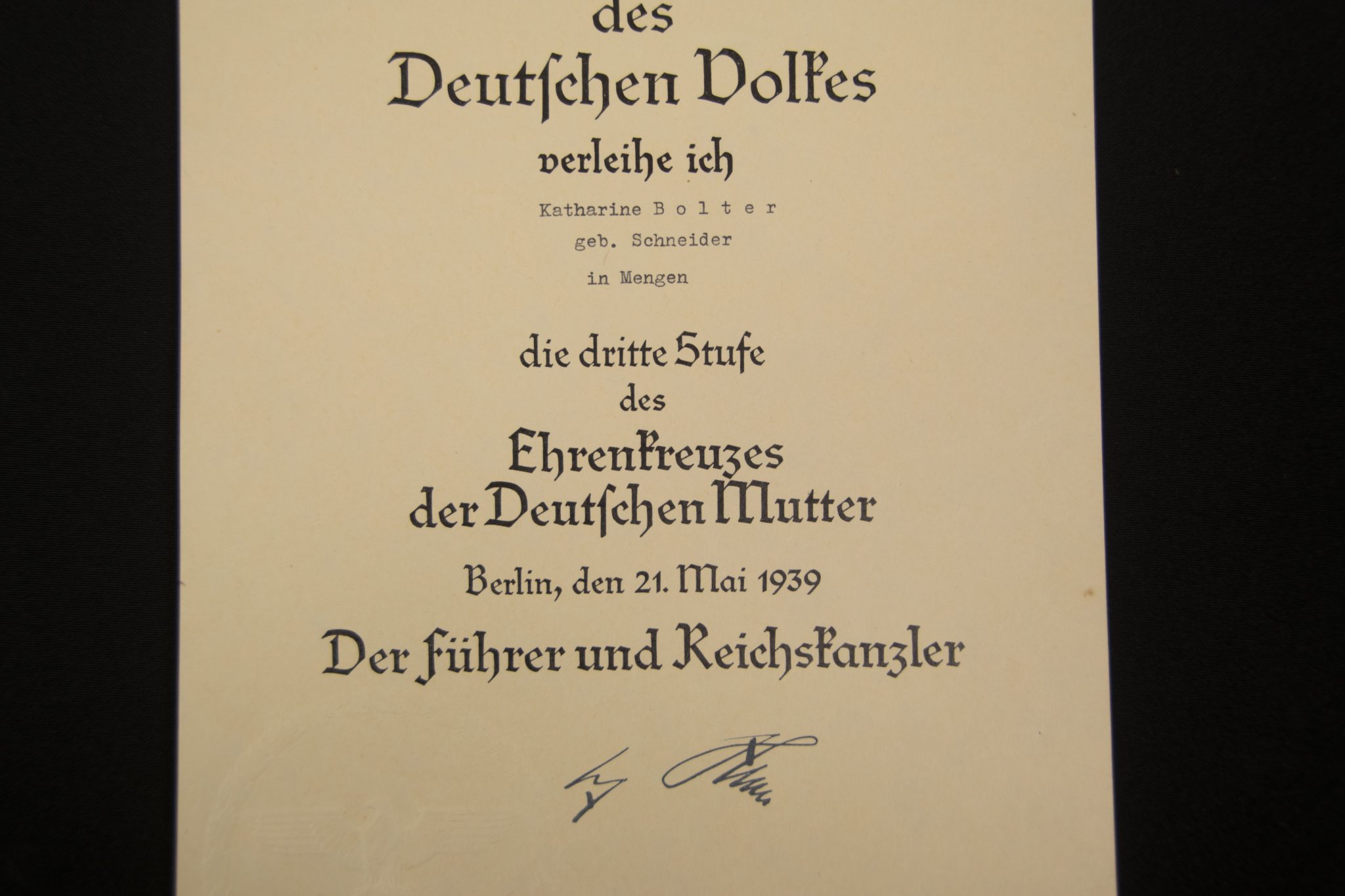 (Citation) Die Dritte Stufe des Ehrenkreuz der Deutschen Mutter Mutterkreuz (1940) (Citation) Die Dritte Stufe des Ehrenkreuz der Deutschen Mutter Mutterkreuz (1939)