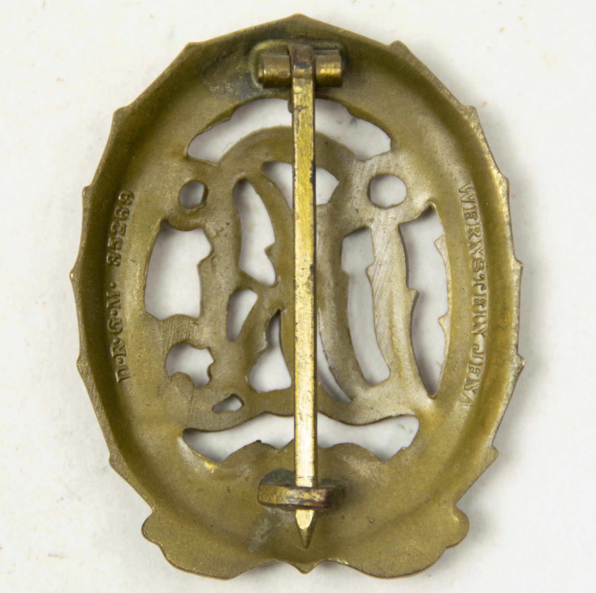 Deutsches Reichssportabzeichen (DRL) bronze – (Maker Wernstein Jena) (2) Deutsches Reichssportabzeichen (DRL) bronze – (Maker Wernstein Jena)