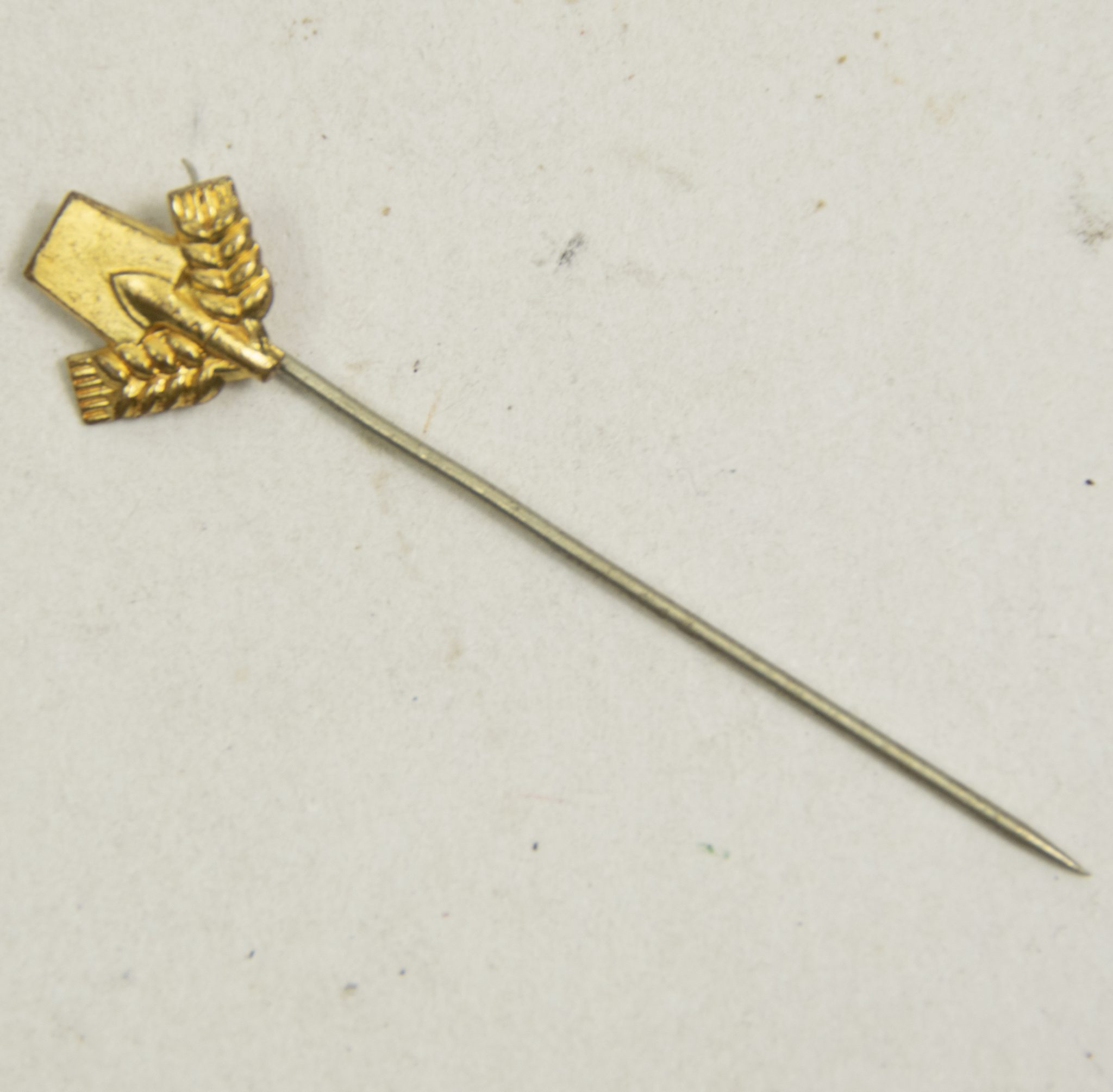 Freiwillige Arbeitsdienst (FAD) memberbadge (1) Freiwillige Arbeitsdienst (FAD) memberbadge