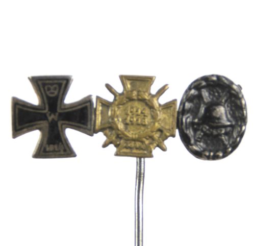 German WWI lapel stickpin with Ek2 + Frontkämpfer Ehrenkreuz + Black woundbadge