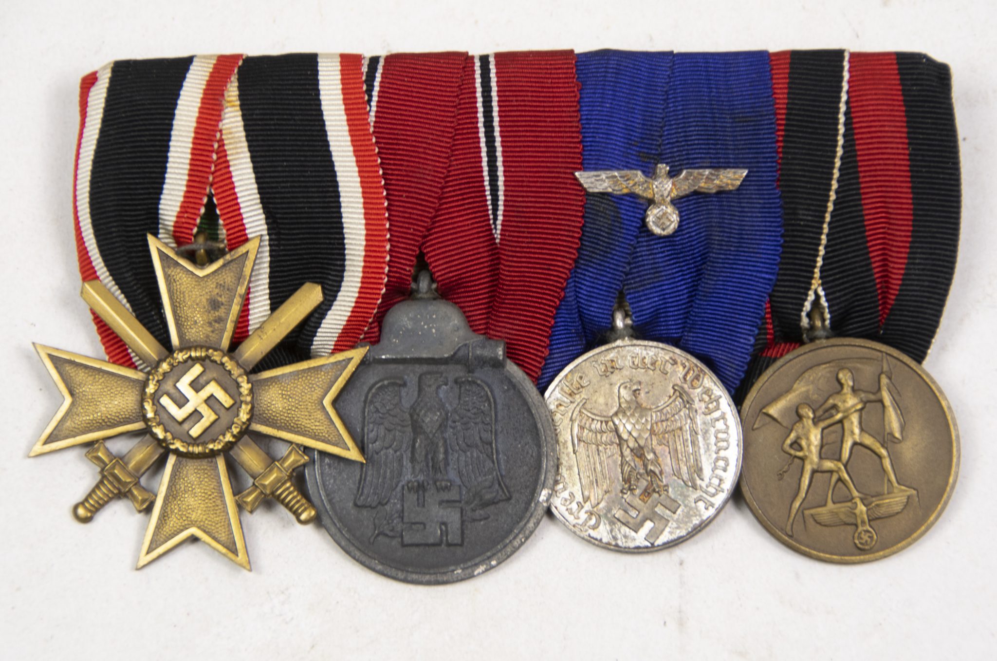 German WWII medalbar with KVK2, Ostmedaille, Heer Dienstauszeichnung, Sudeten Annexation medal (MM Prager Str. Neben 58) (2)