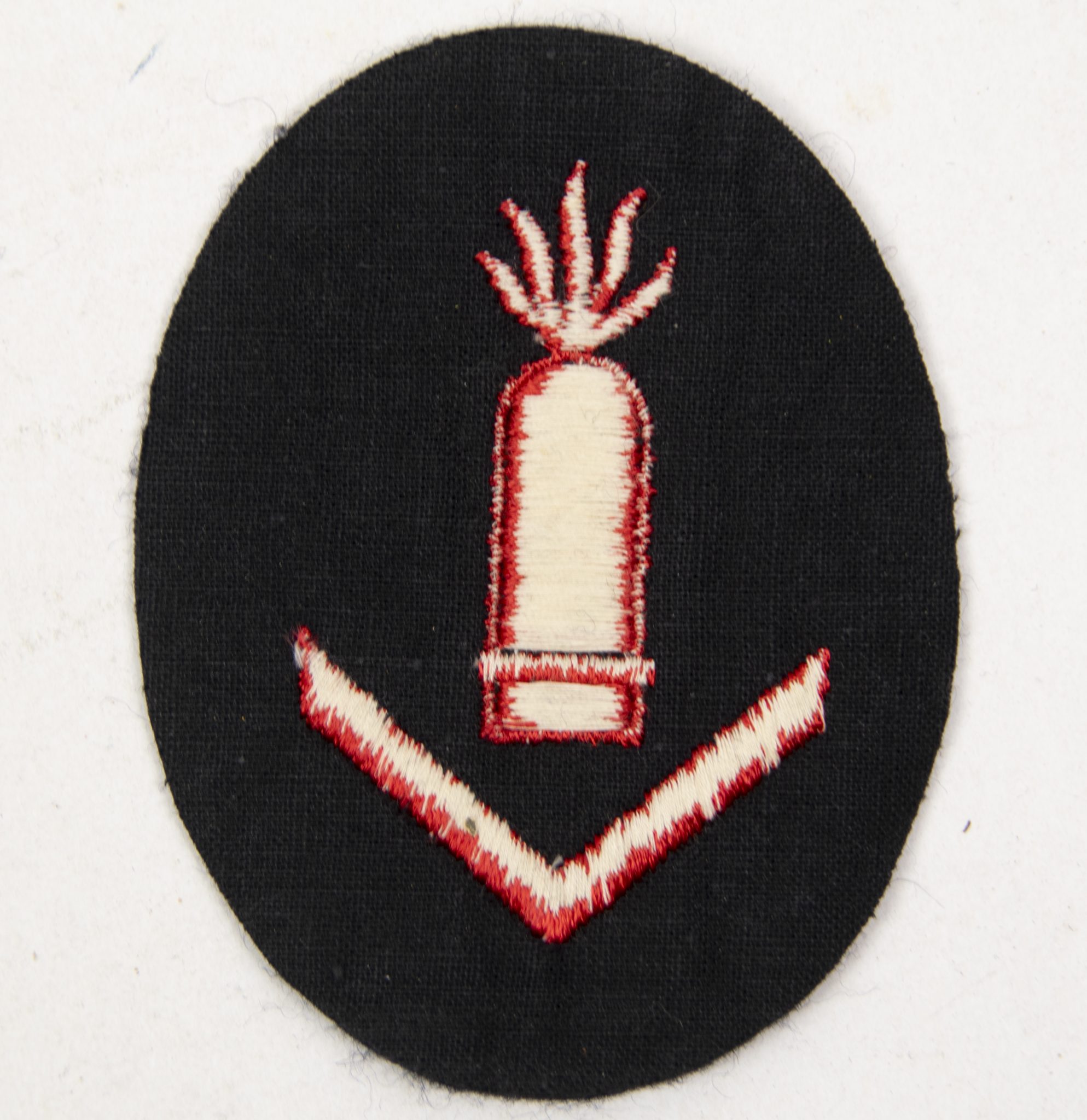 Kriegsmarine (KM) Geschützführer insignia (2) Kriegsmarine (KM) Geschützführer insignia