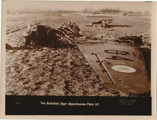 (Pressphoto) Von deutschem Jäger abgeschossene Polez 63 (24x18cm)