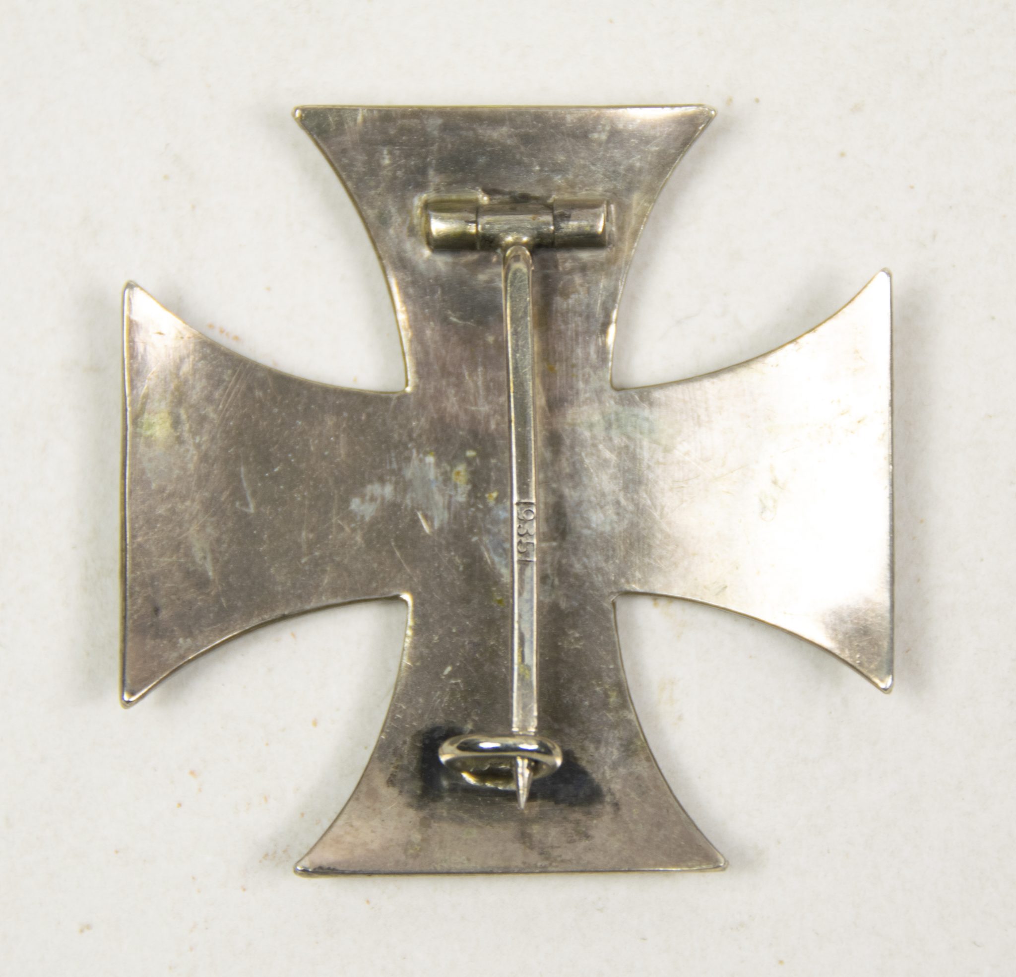 WWI Iron Cross first class (EK1) marked "935 silver" + case (Maker Deumer) - Image 10