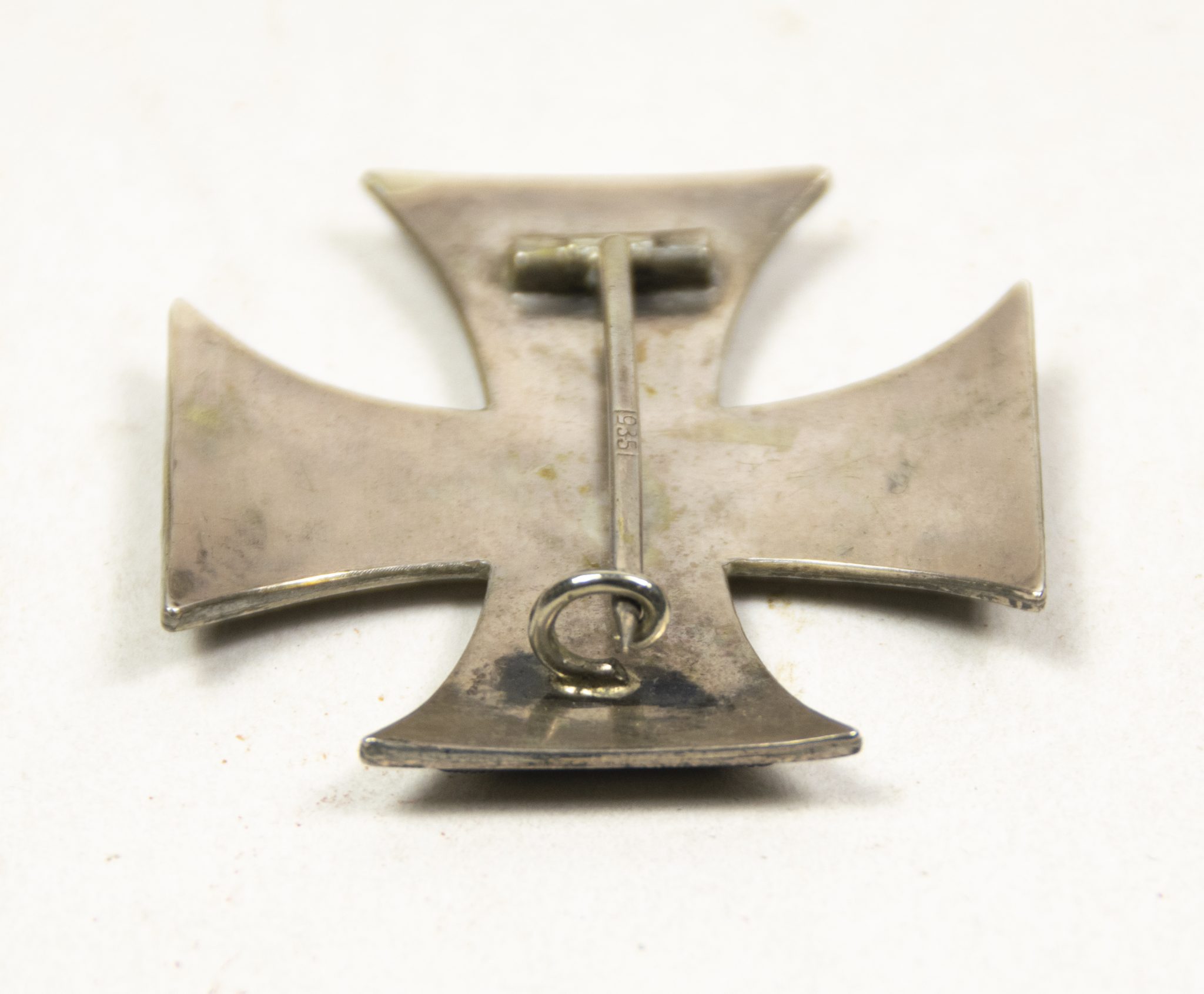 WWI Iron Cross first class (EK1) marked "935 silver" + case (Maker Deumer) - Image 12