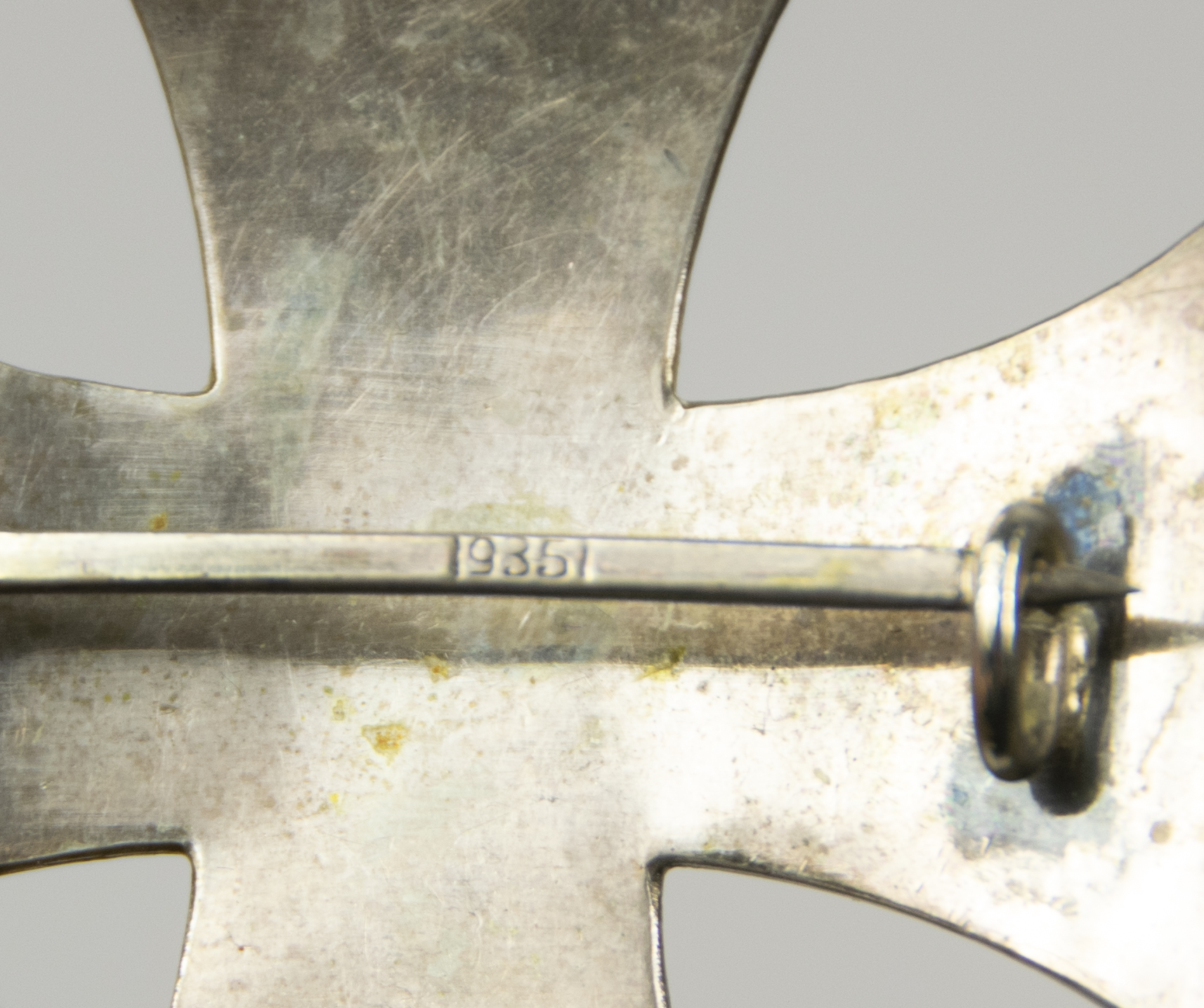 WWI Iron Cross first class (EK1) marked "935 silver" + case (Maker Deumer) - Image 11