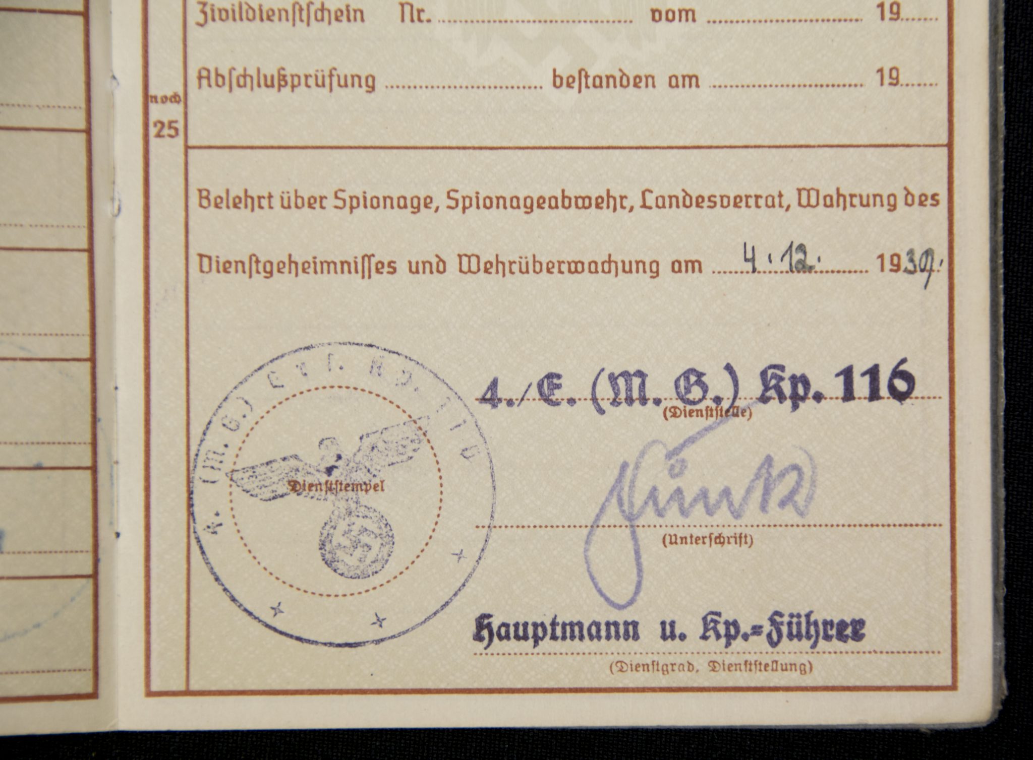 Wehrpass 4./E. (M.G.) Kp. 116 (1939) with EK2 + VWA Black - Image 21