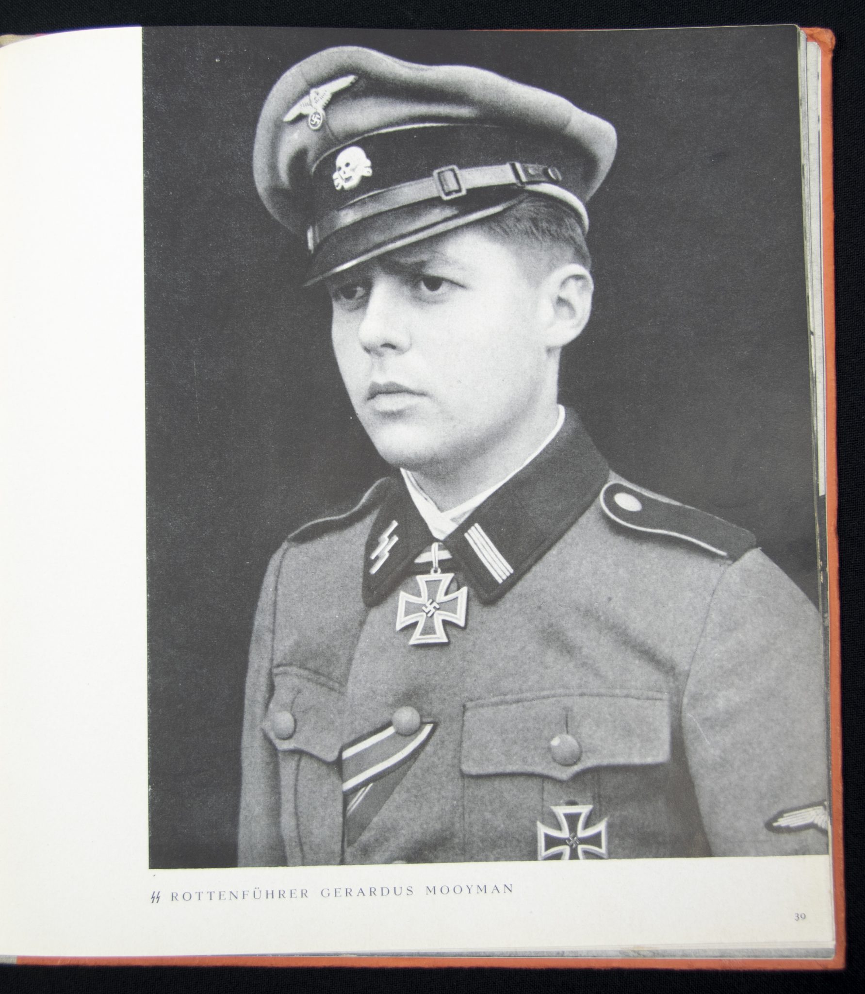 (Book) Dutch Waffen SS - In 't Verleden Ligt het Heden (1944) - with Mooyman photo - Image 8