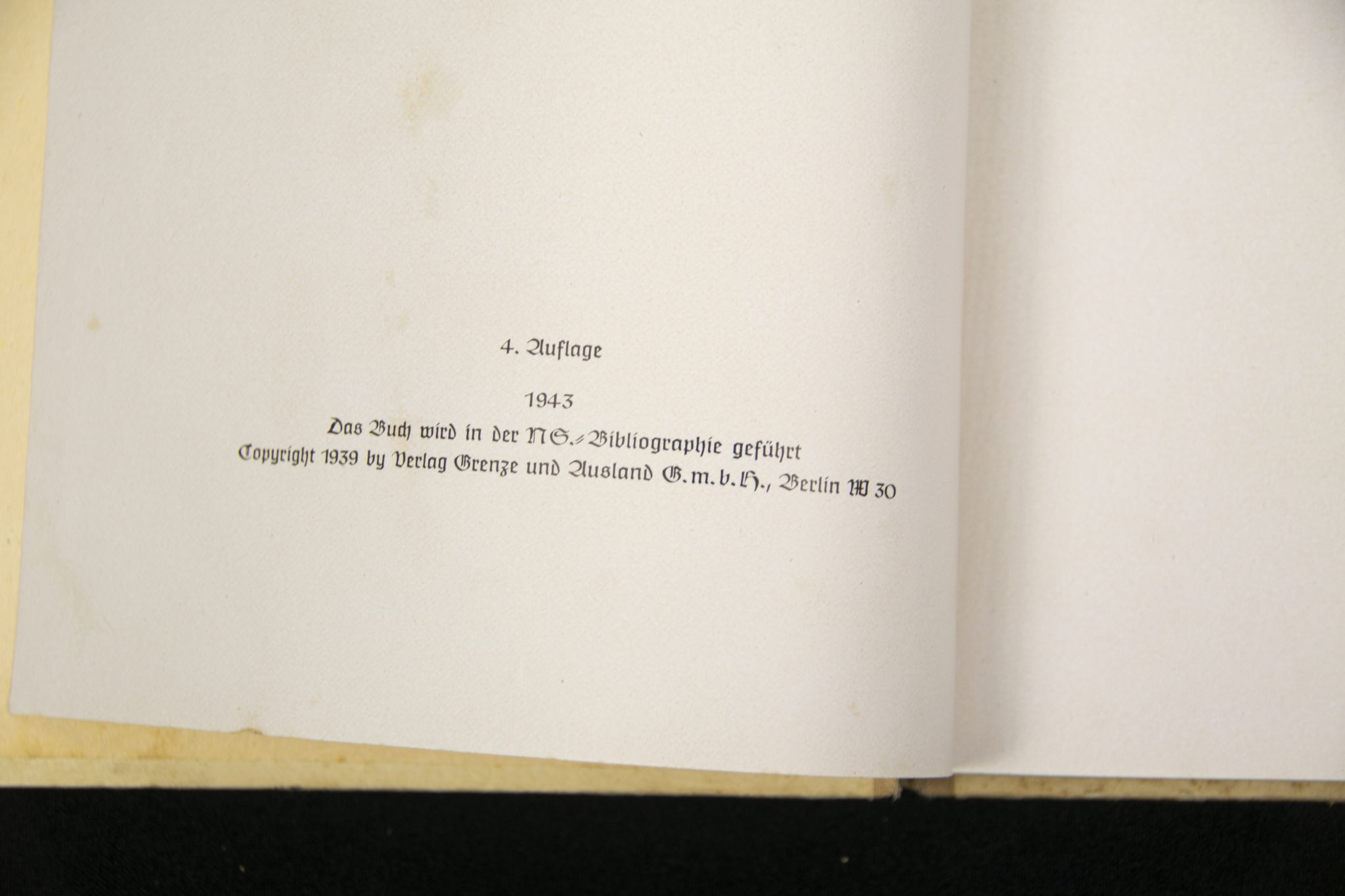 (Book) Wolfgang Willrich - Des Edlen Ewiges Reich + 11 Willrich postcards - Image 4