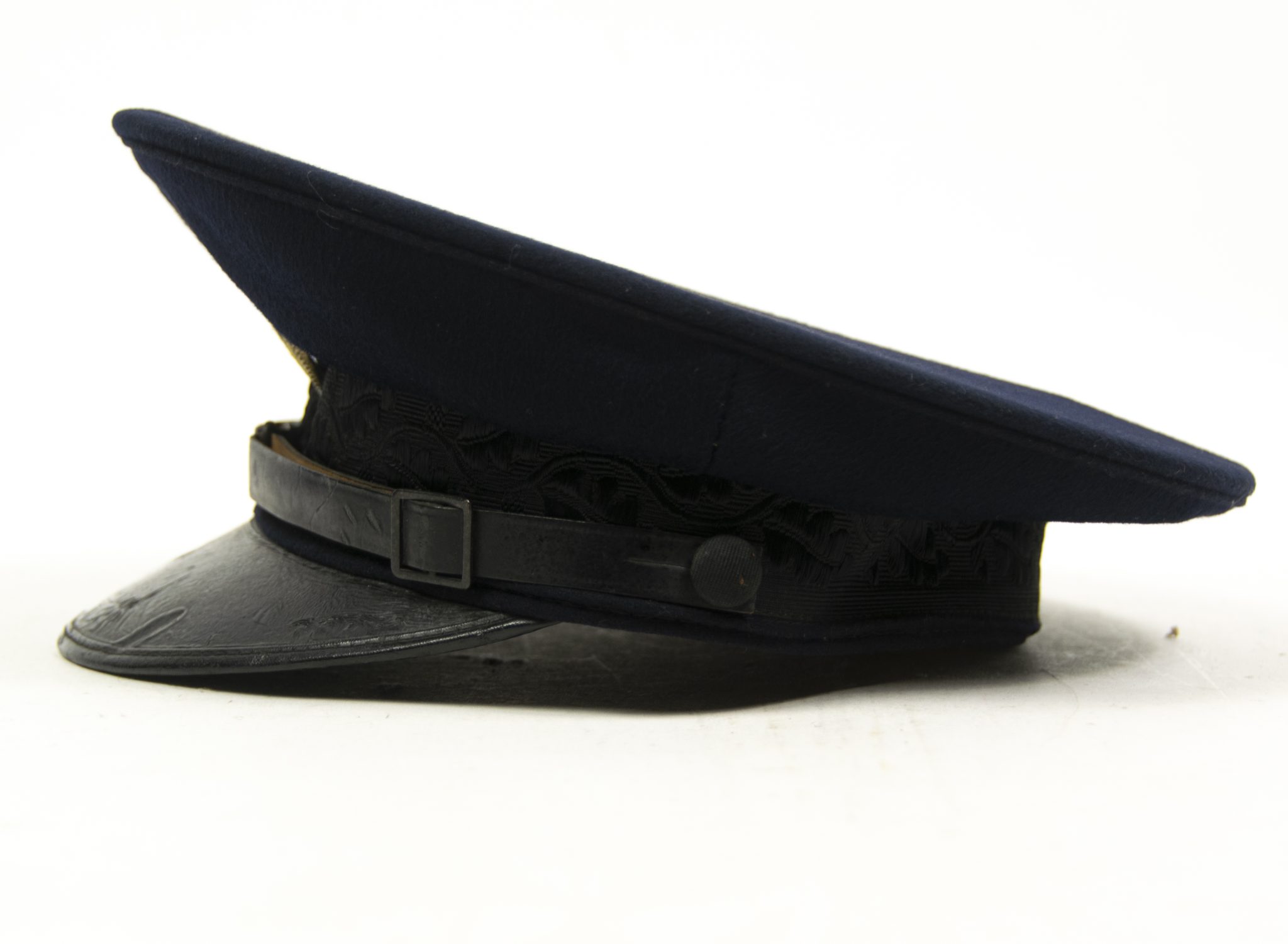 Deutsche Arbeitsfront (DAF) complete suit with jacket + trousers + visorcap + waistcoat + shirt + medals + badges - Image 10