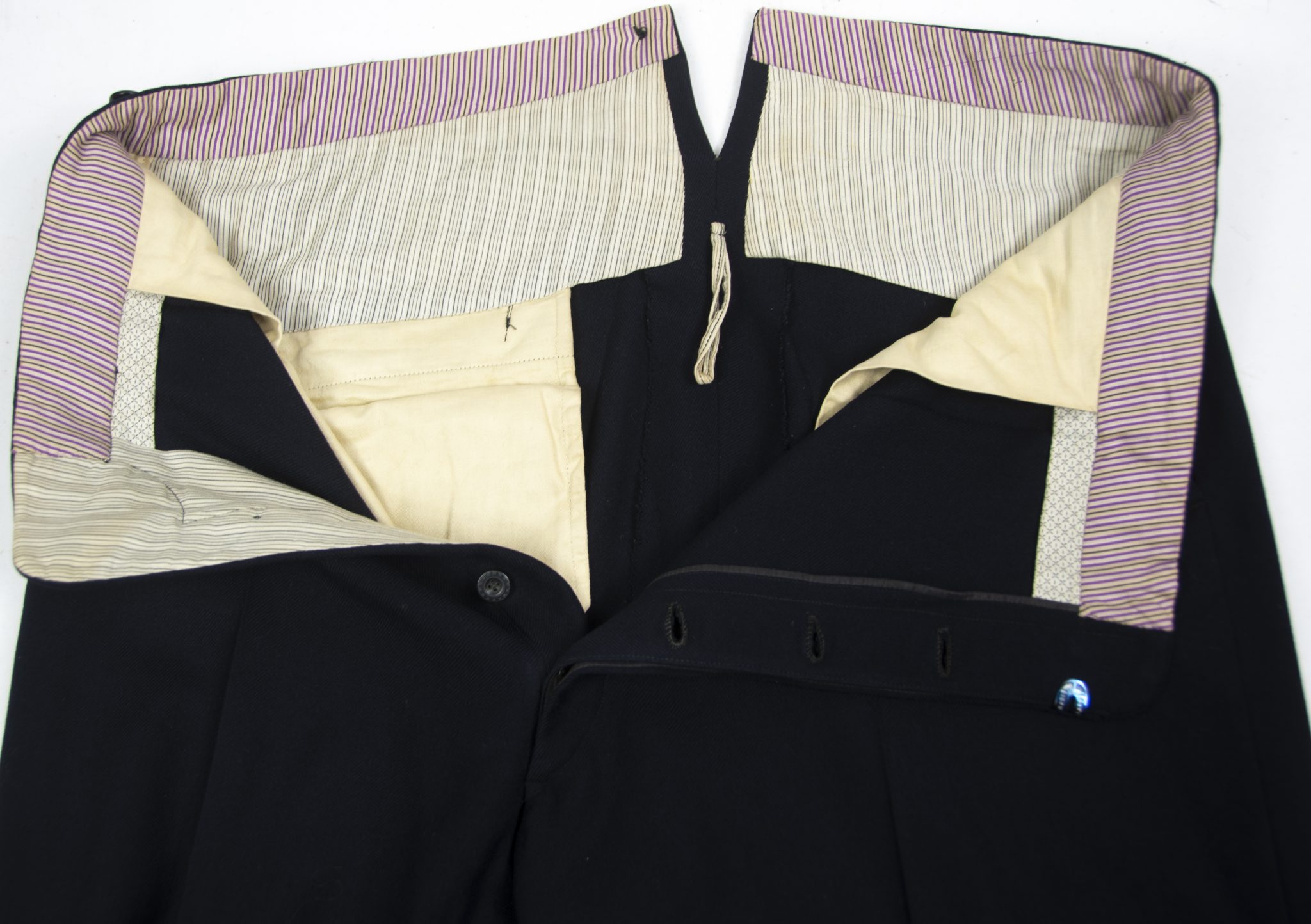 Deutsche Arbeitsfront (DAF) complete suit with jacket + trousers + visorcap + waistcoat + shirt + medals + badges - Image 27