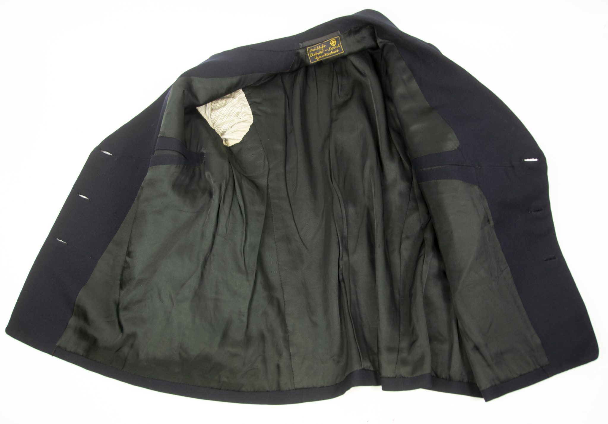 Deutsche Arbeitsfront (DAF) complete suit with jacket + trousers + visorcap + waistcoat + shirt + medals + badges - Image 32