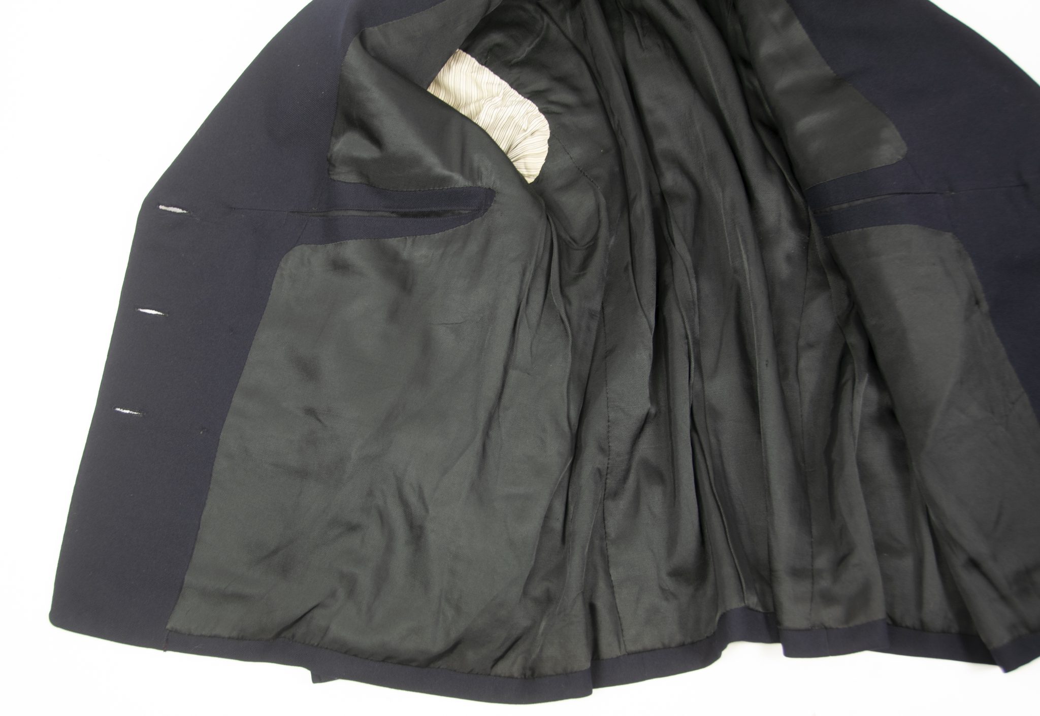 Deutsche Arbeitsfront (DAF) complete suit with jacket + trousers + visorcap + waistcoat + shirt + medals + badges - Image 36