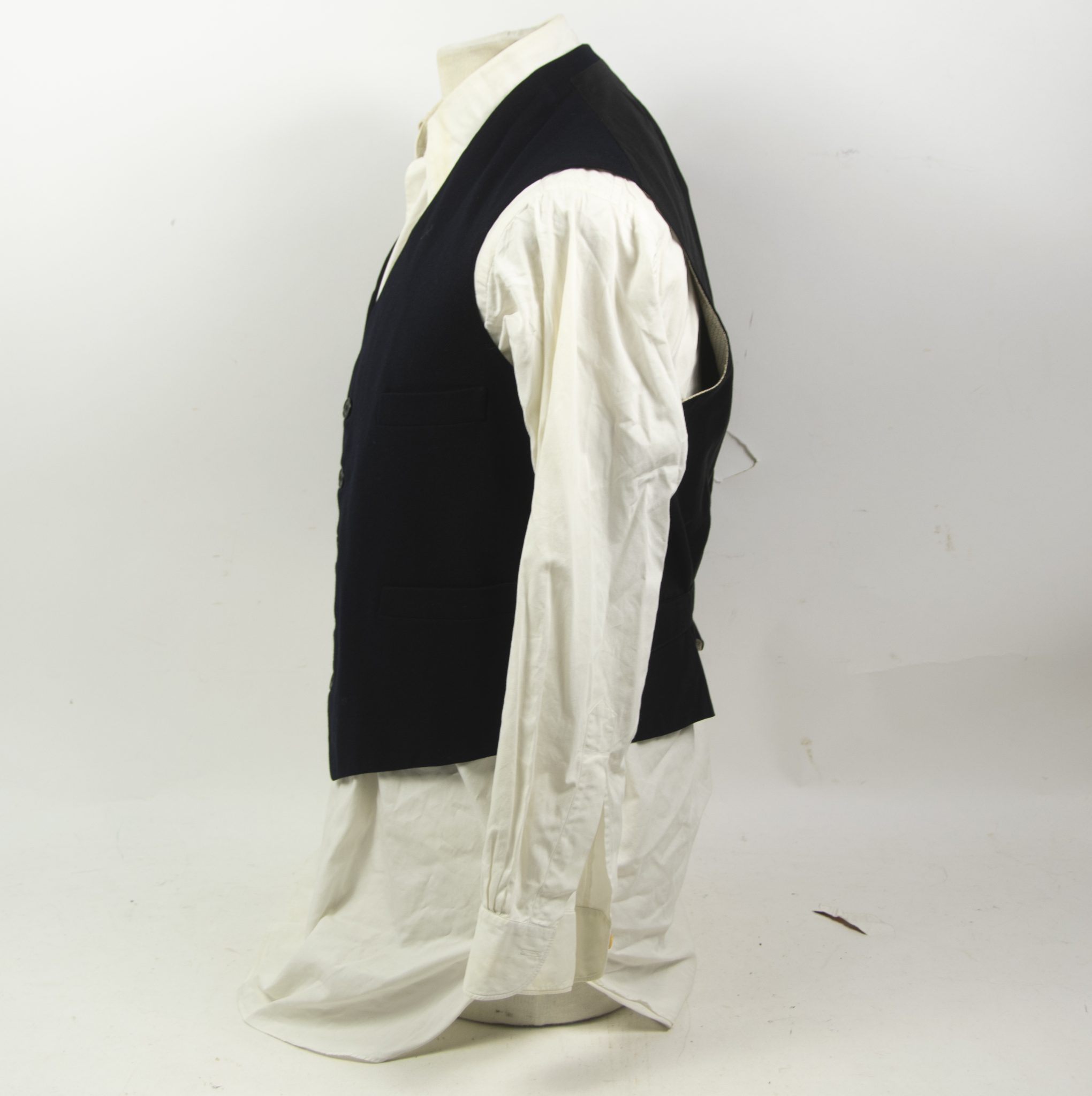 Deutsche Arbeitsfront (DAF) complete suit with jacket + trousers + visorcap + waistcoat + shirt + medals + badges - Image 55