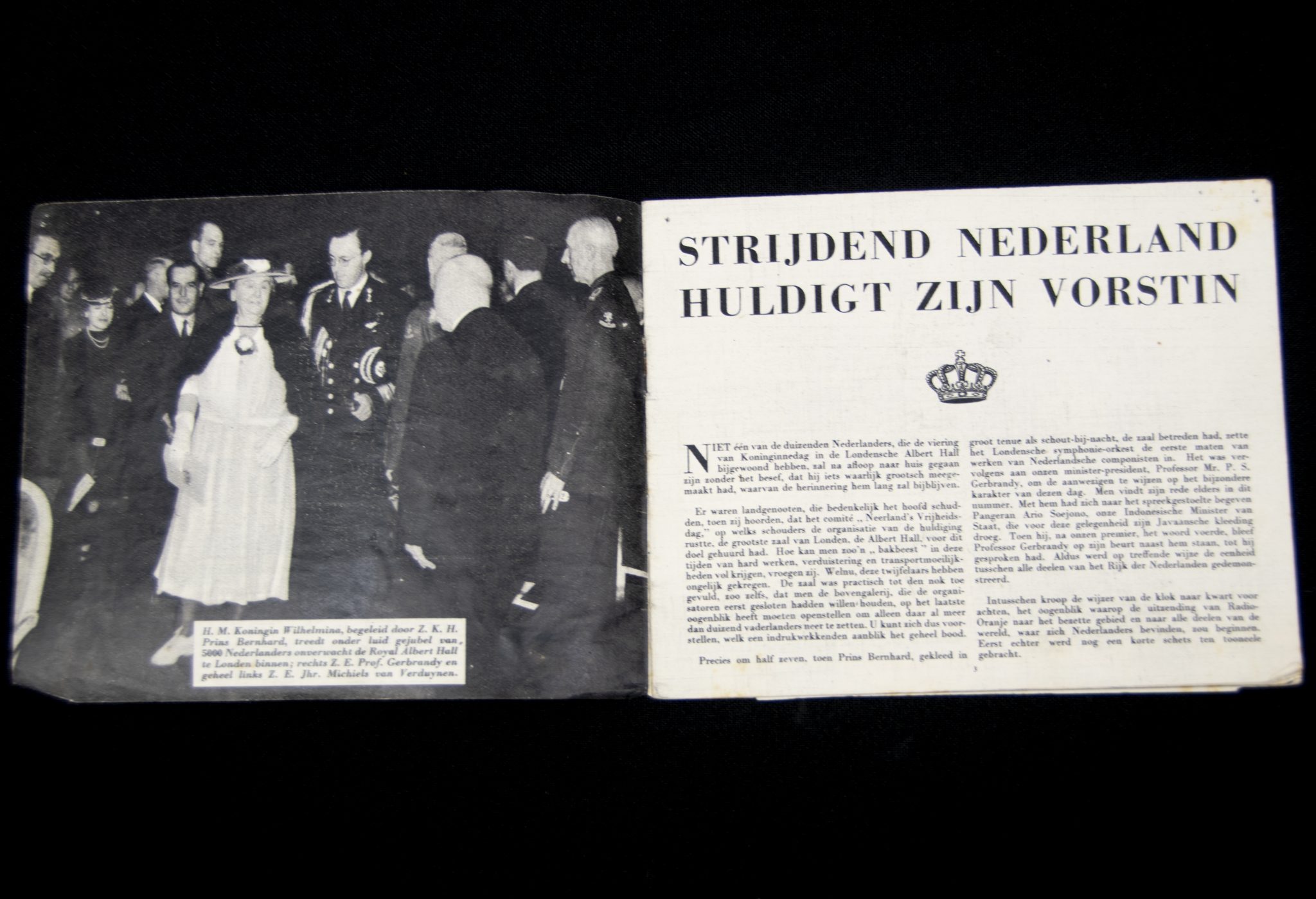 (Dutch Resistance) Koninginnedag 1942 De plechtige viering te Londen (Wervelwind)