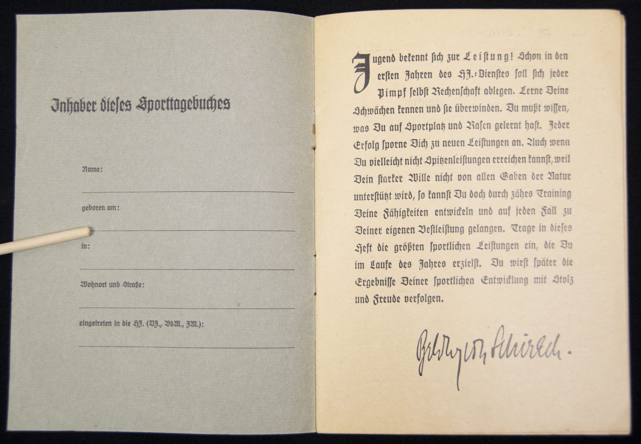 Hitlerjugend (HJ) Sport-Tagebüch der deutschen Jugend (2) Hitlerjugend (HJ) Sport-Tagebüch der deutschen Jugend