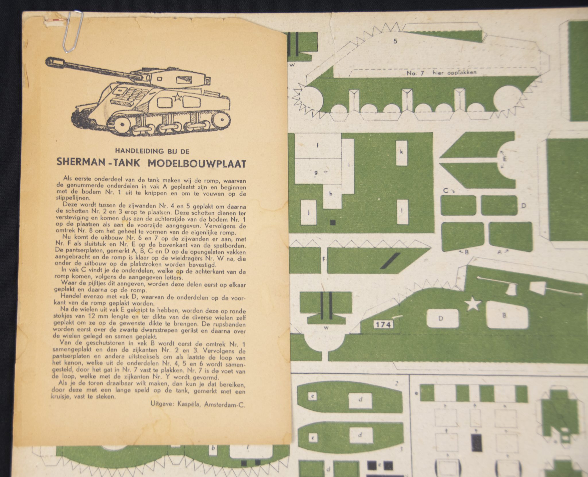 (Liberation) Sherman-Tank model bouwplaat + instruction sheet - Image 3