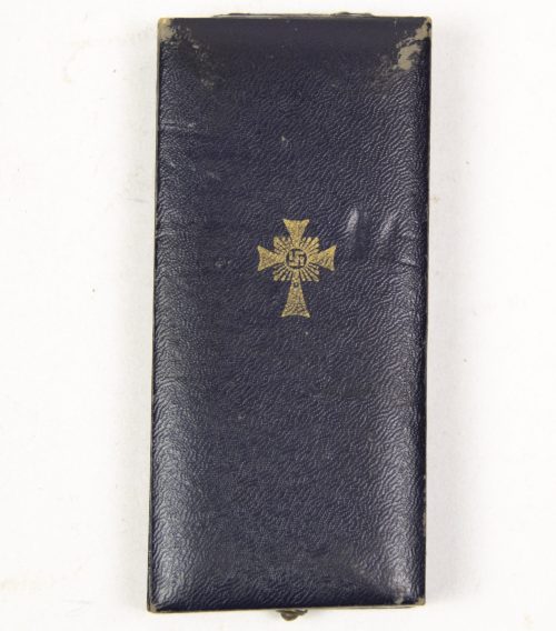 Mutterkreuz gold + etui (Maker Ochs)