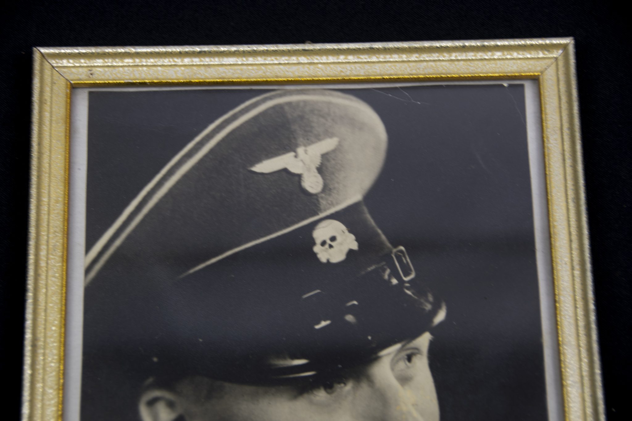 (Photo) Original framed SS portrait (28x20cm)