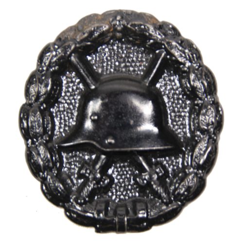 WWI Imperial Verwundetenabzeichen in black